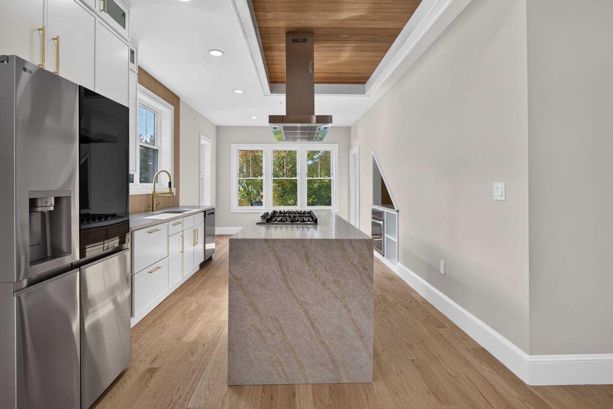 737 Somerville Ave # B Property Photo 5