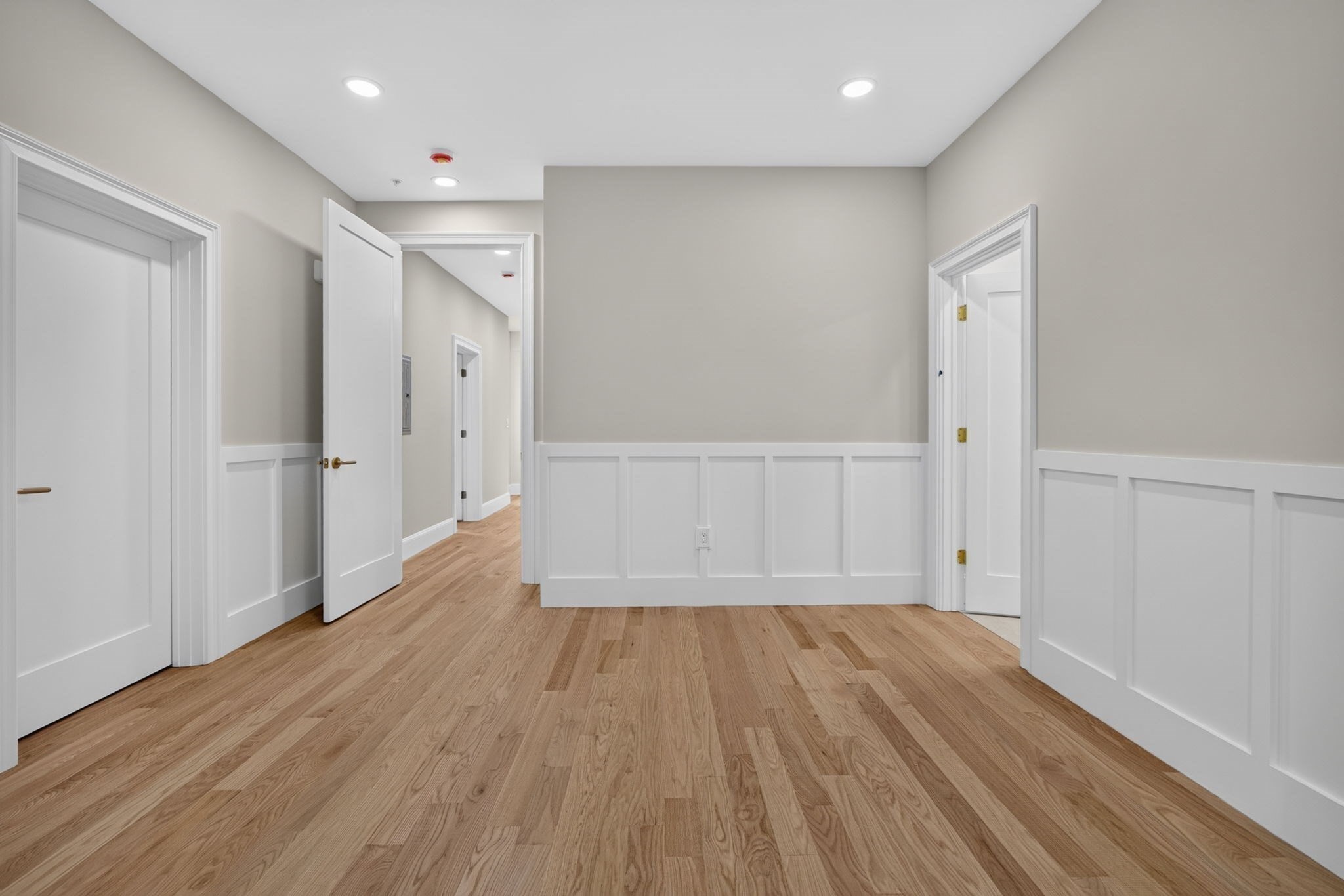 737 Somerville Ave # B Property Photo 10