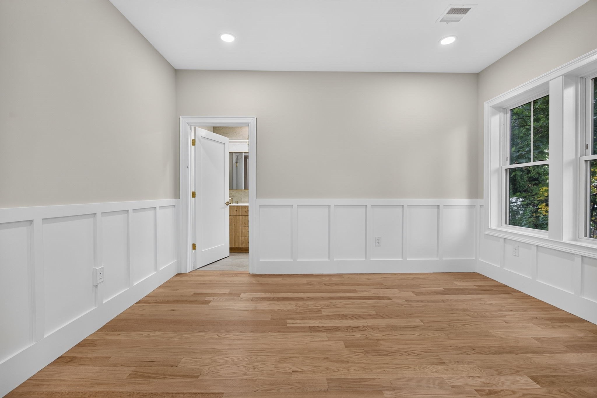 737 Somerville Ave # B Property Photo 11