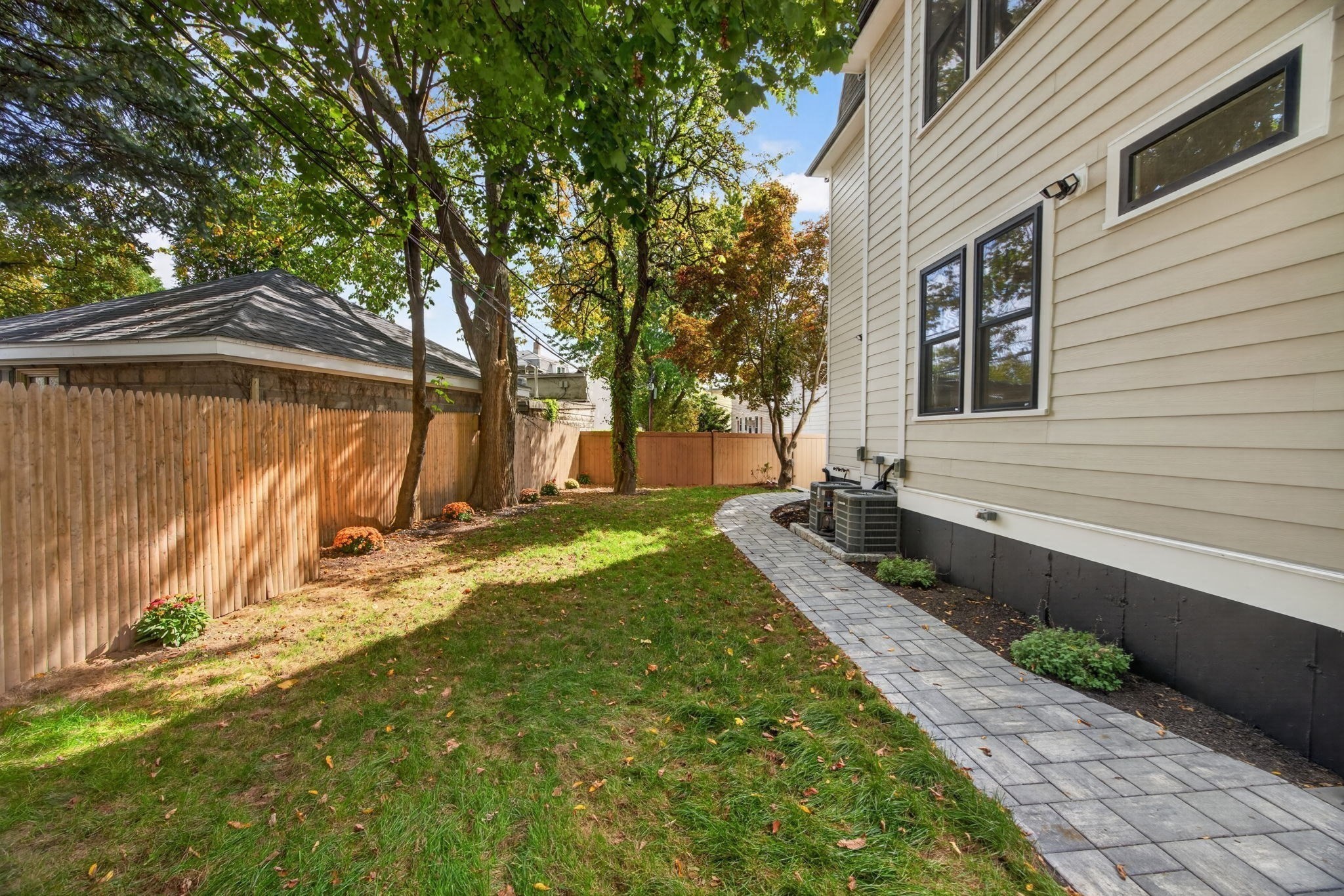 737 Somerville Ave # B Property Photo 18