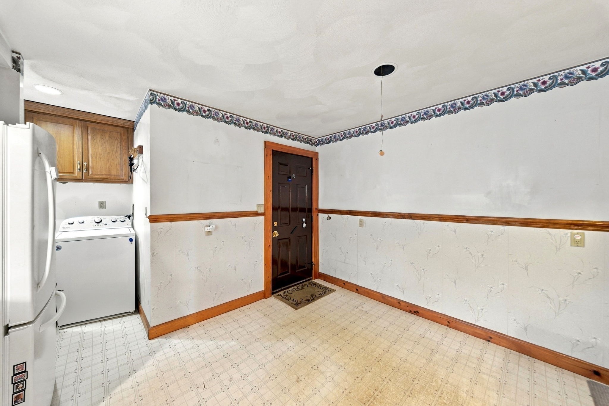 24-26 Walnut St Property Photo 15