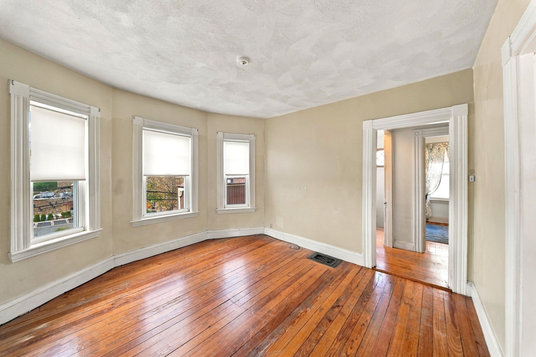 24-26 Walnut St Property Photo 18