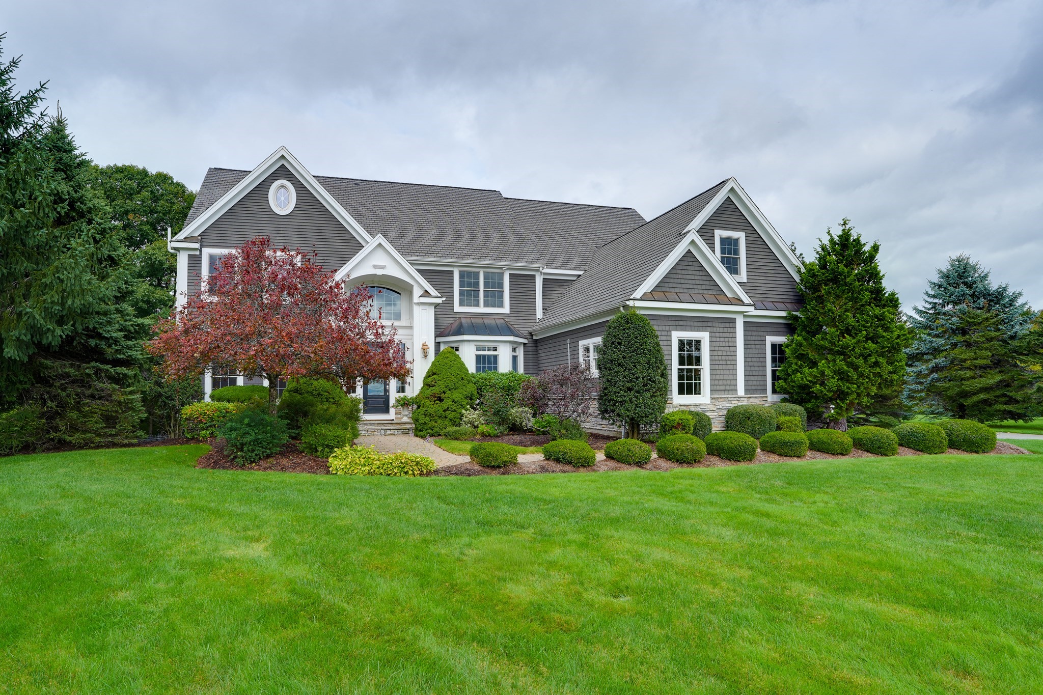 4 Nipmuc Ln Property Photo 1
