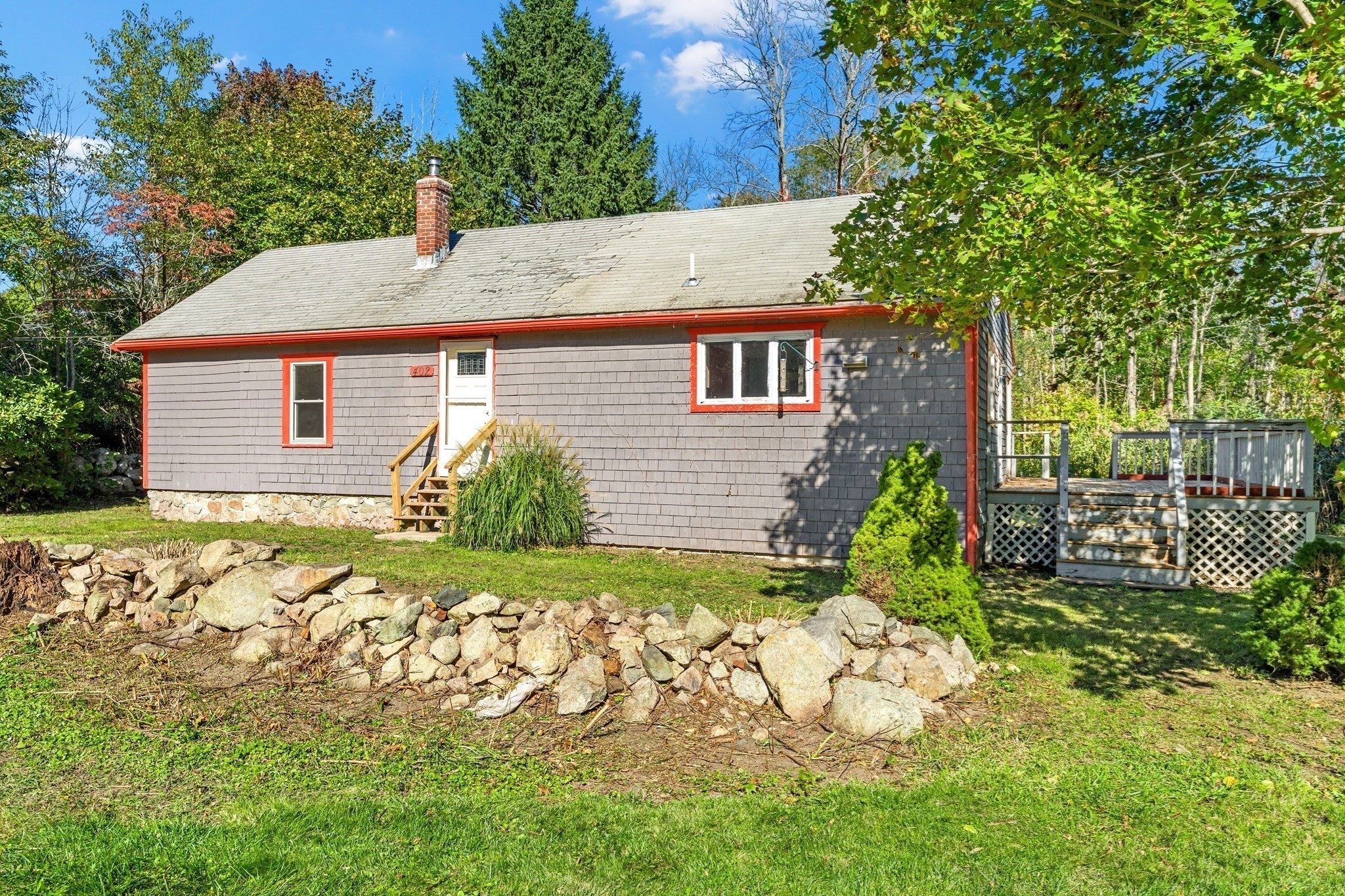 402 Beechwood St. Property Photo 1
