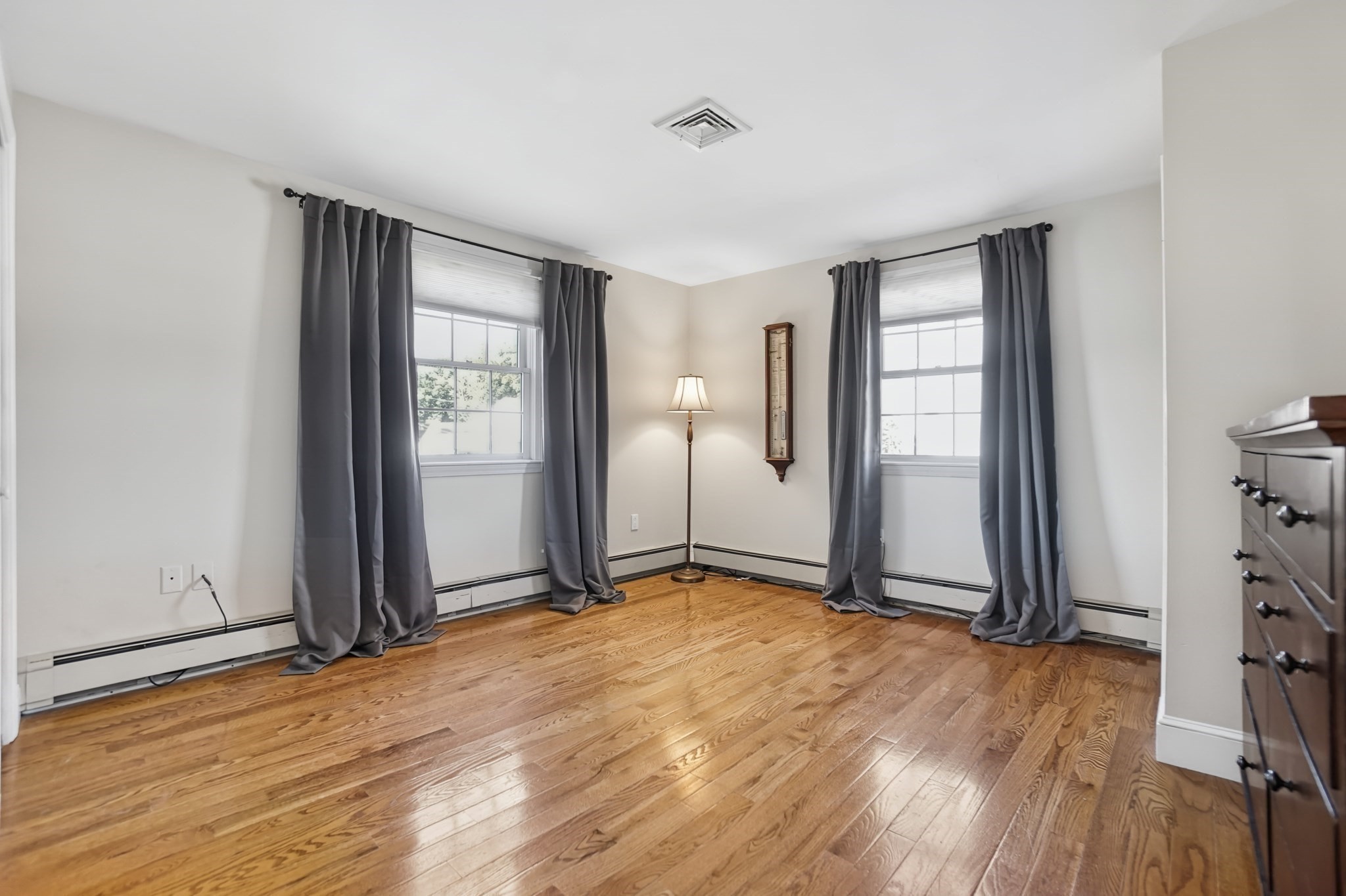 46 Kenmore Road Property Photo 21