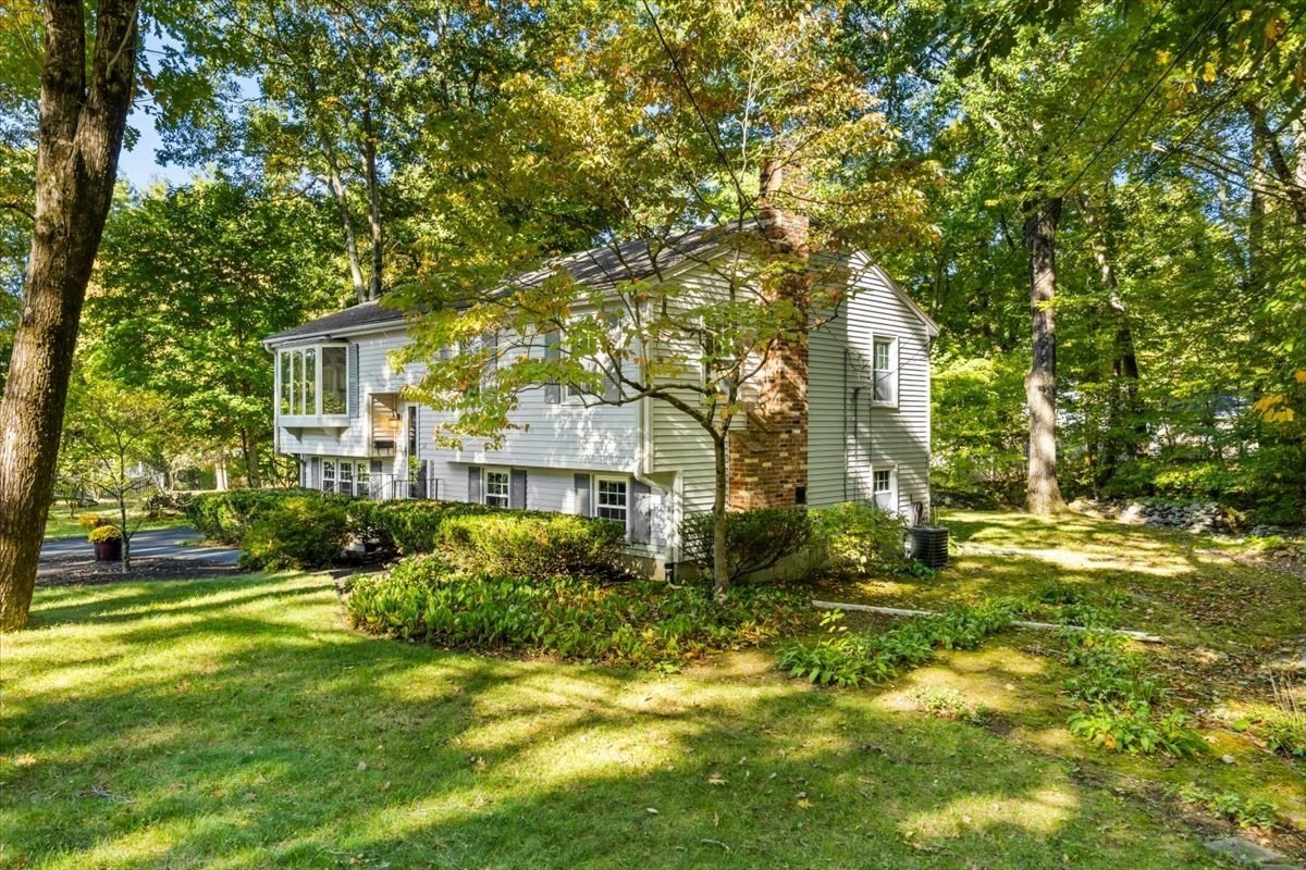 12 Bates Street Property Photo 4
