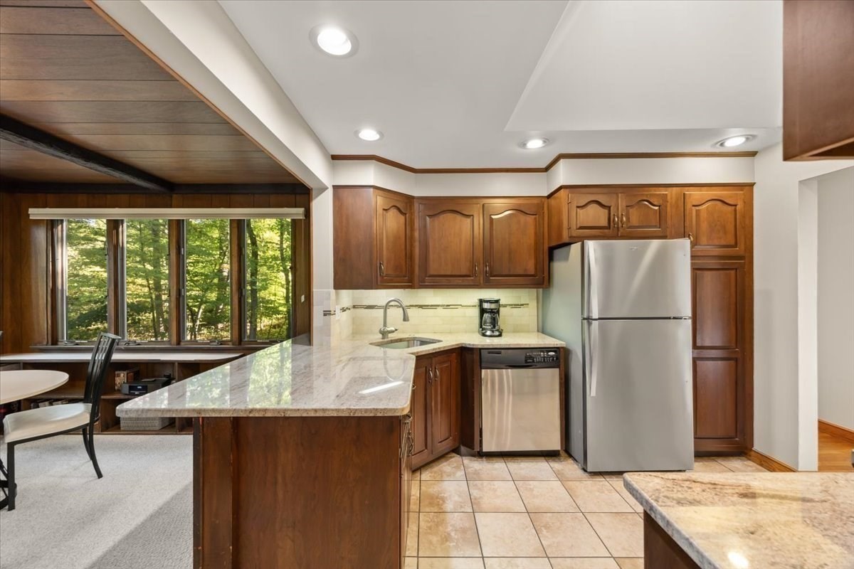 12 Bates Street Property Photo 15