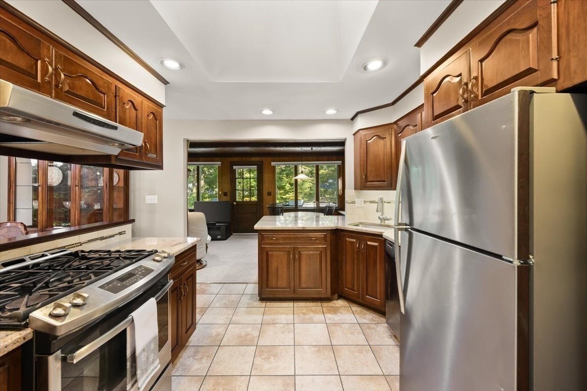12 Bates Street Property Photo 17