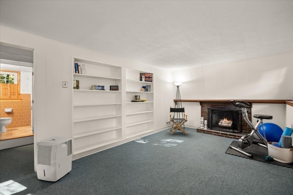 12 Bates Street Property Photo 34