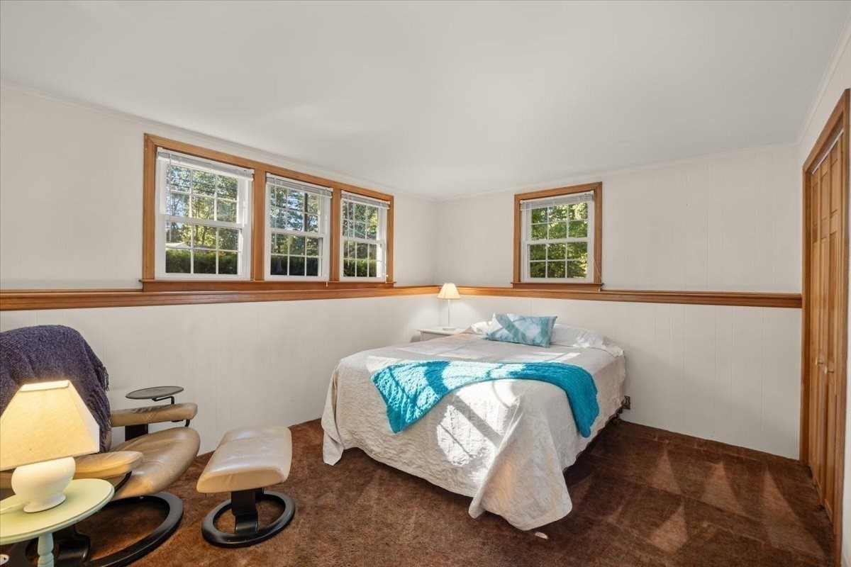 12 Bates Street Property Photo 35