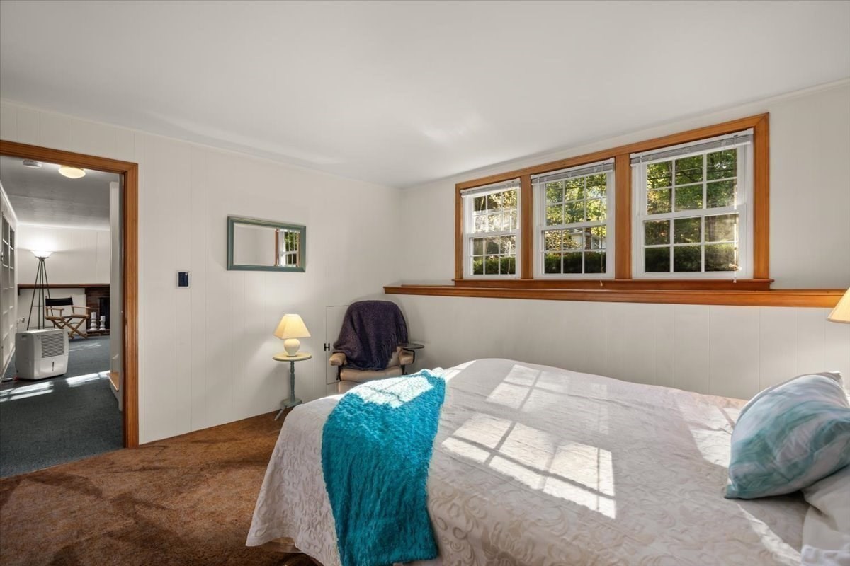 12 Bates Street Property Photo 36