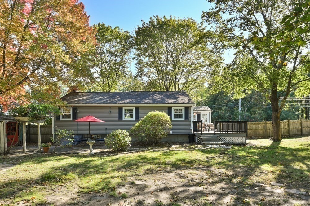 5 Barbara Ave Property Photo 3