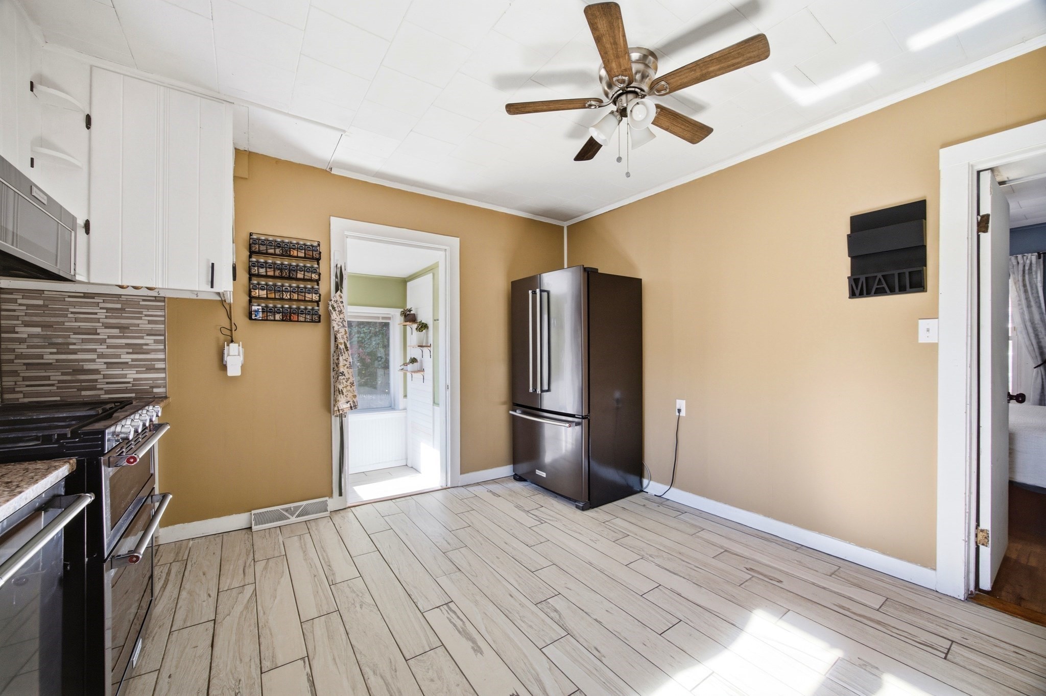 56 Lavalle Ave Property Photo 11