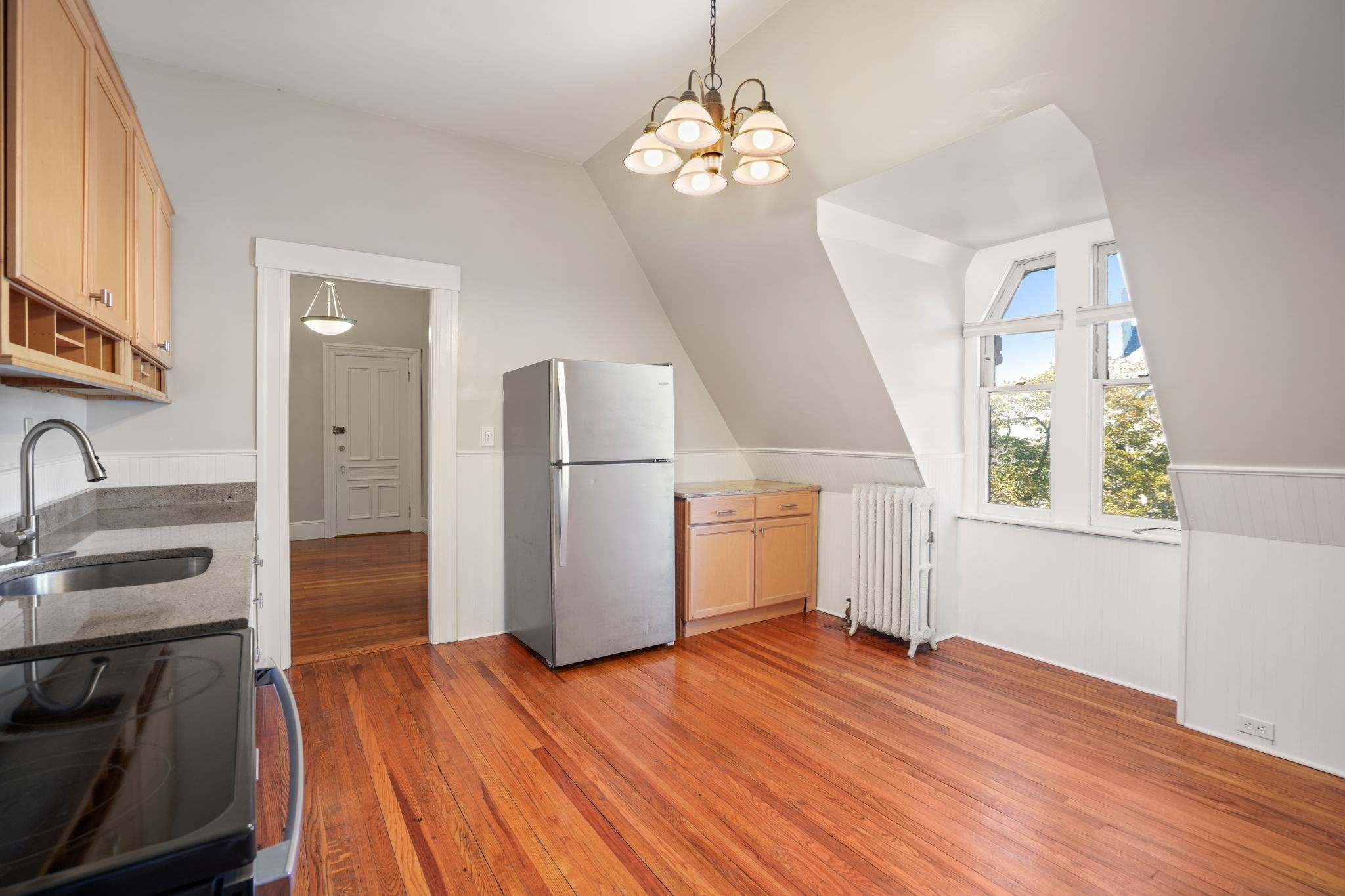 8 Claremont St # 3a Property Photo 6