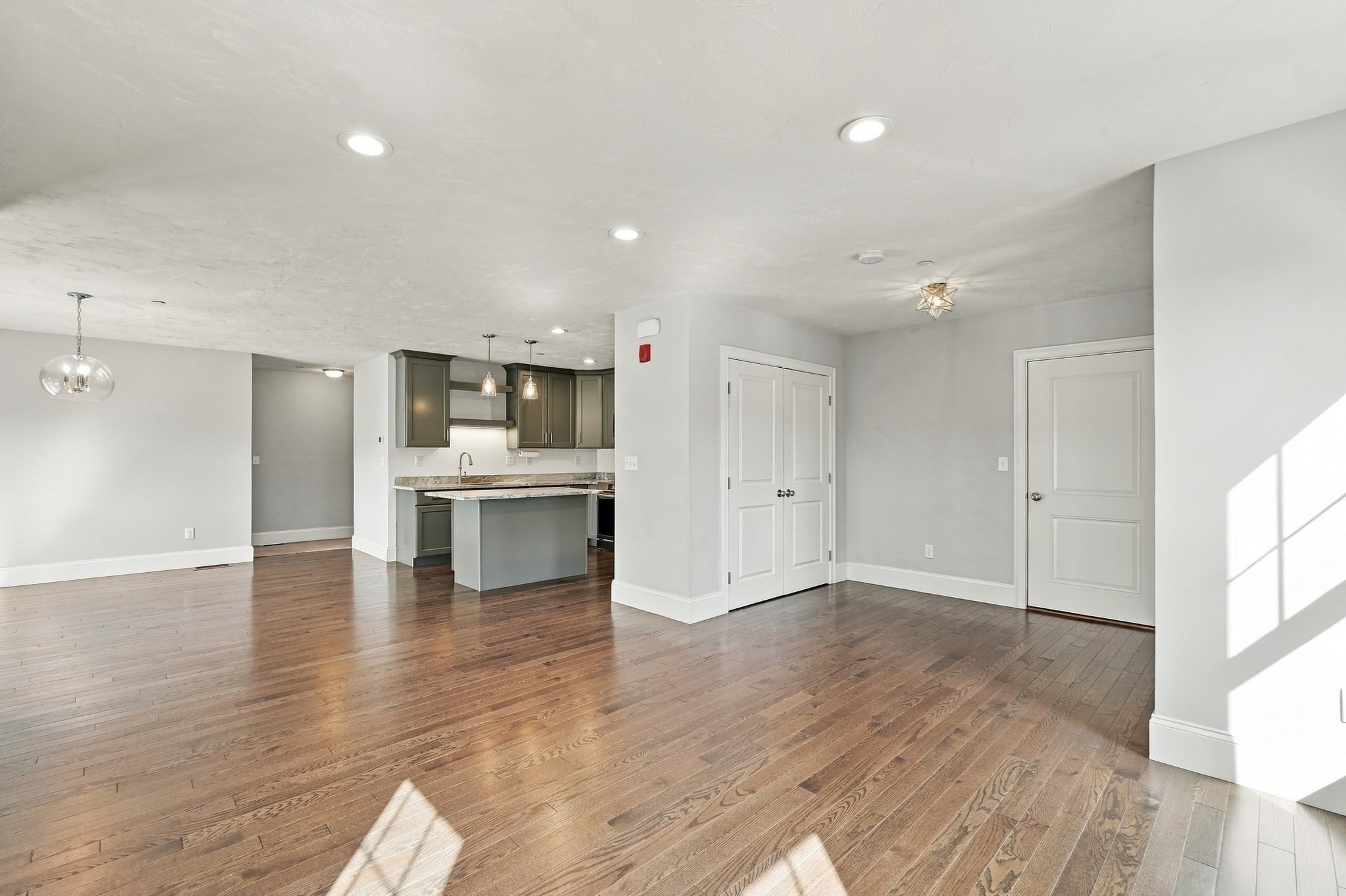 80 Lebaron Boulevard # 10 Property Photo 13