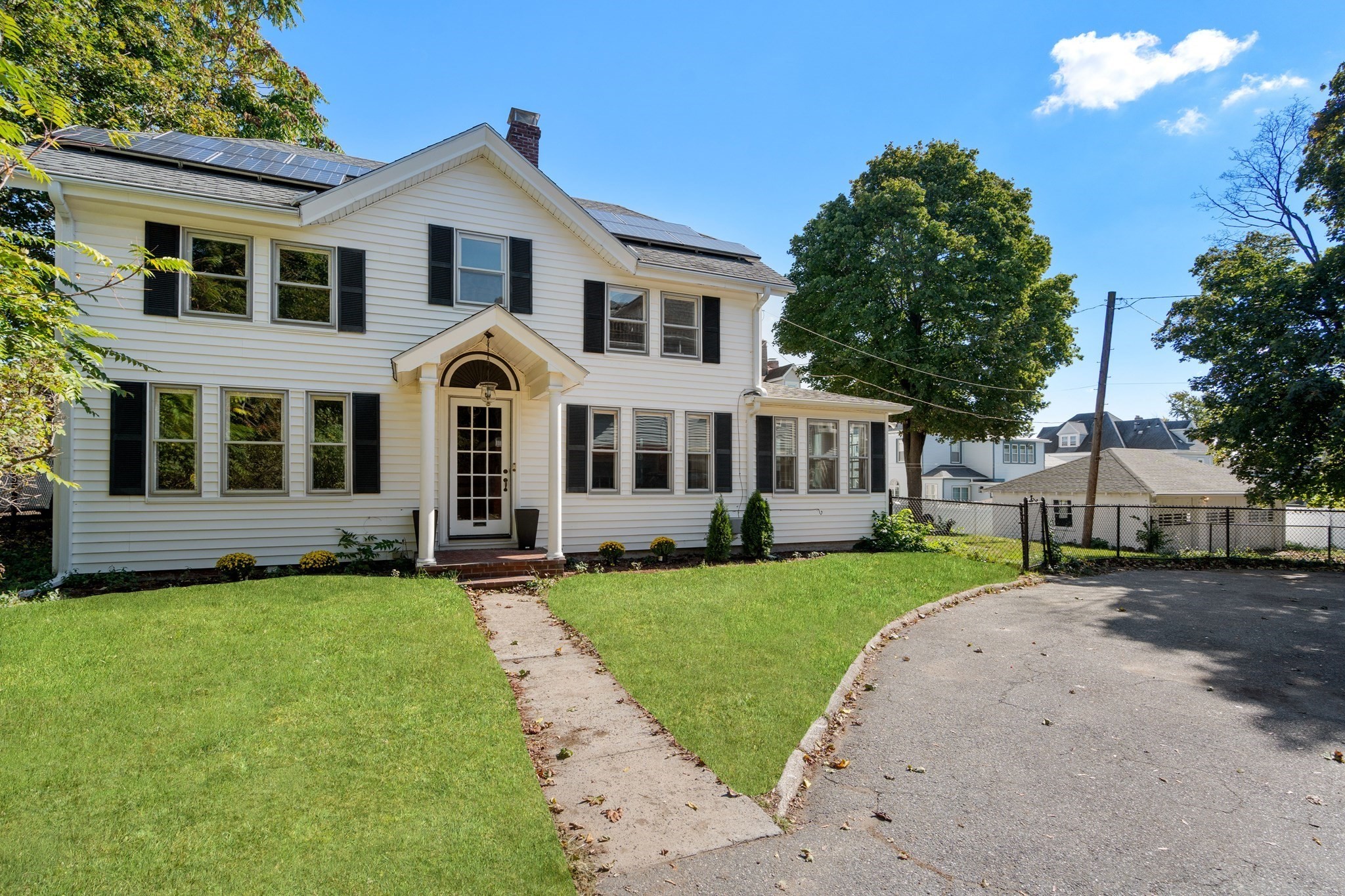 519 Highland Ave Property Photo 1