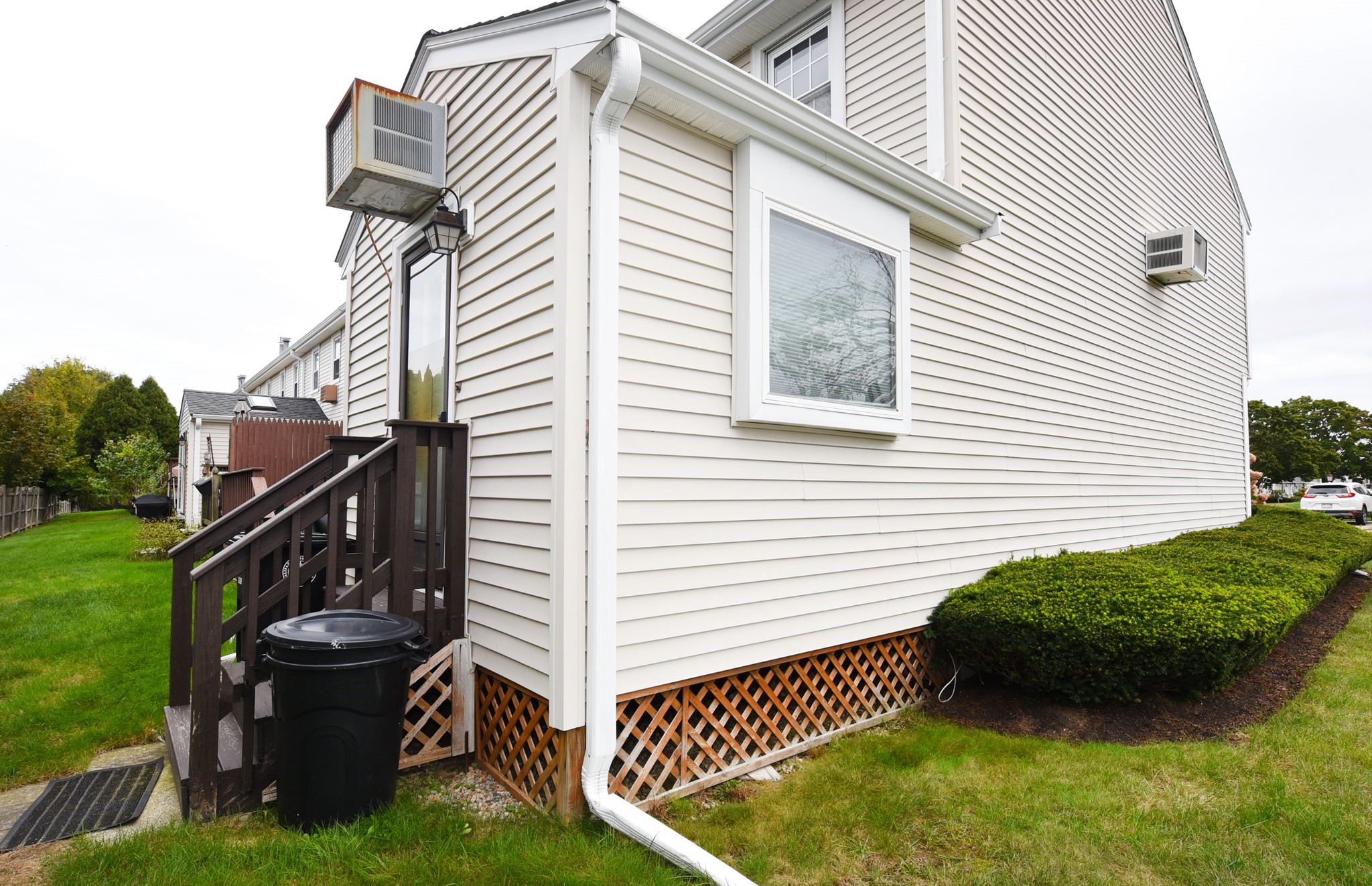 10 Lydon Ln # 1 Property Photo 3