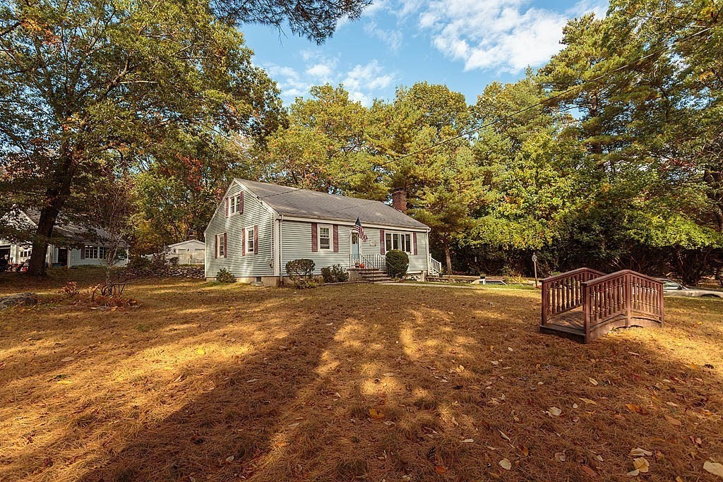 375 Old Russell Street Property Photo 1