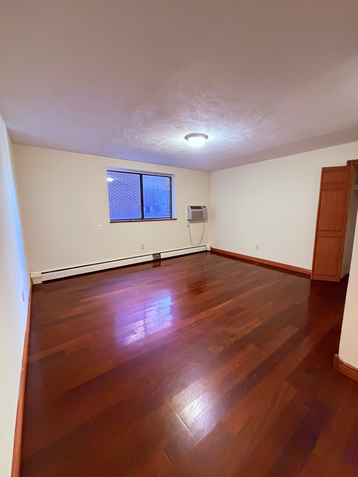 70 Lafayette # 19 Property Photo 3