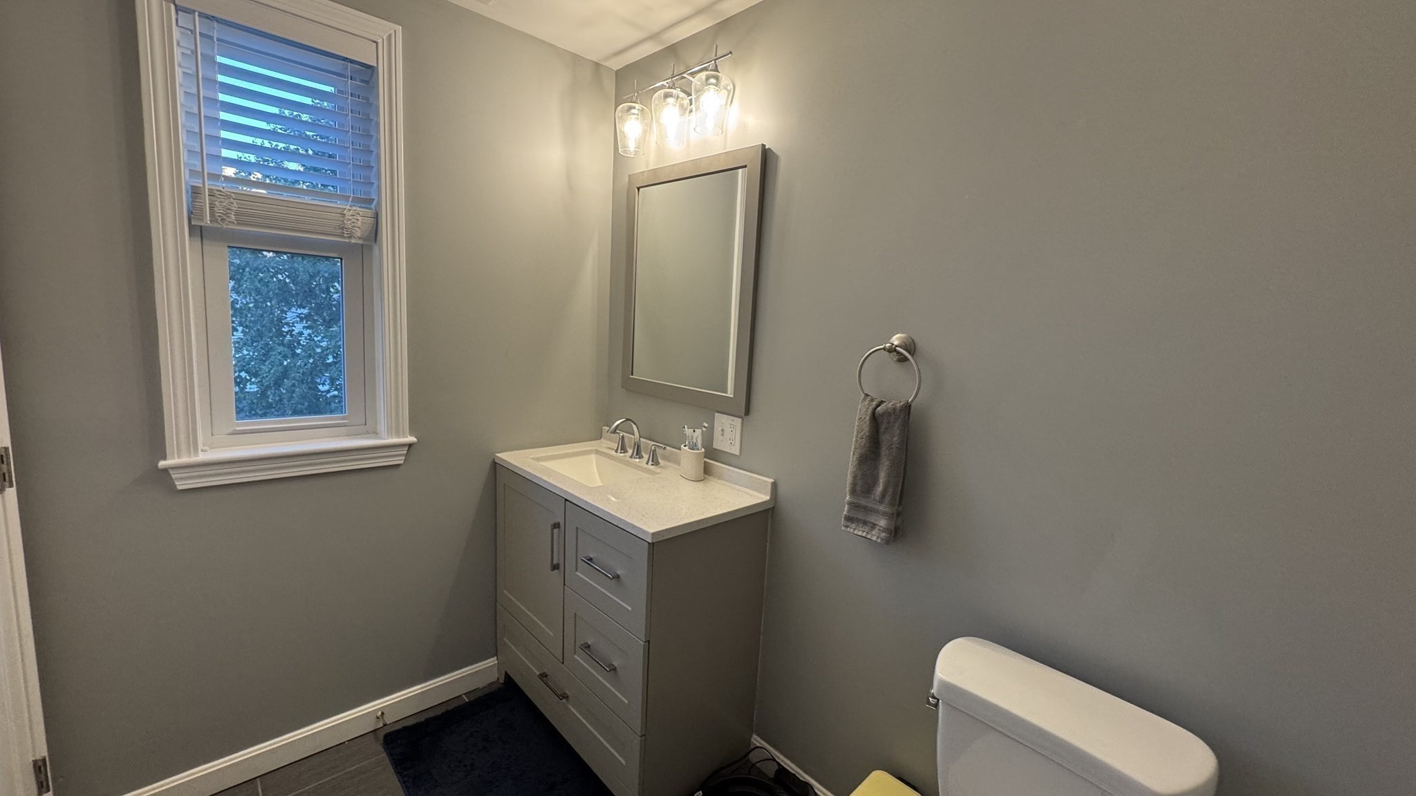 9 Almont St # 2 Property Photo 19