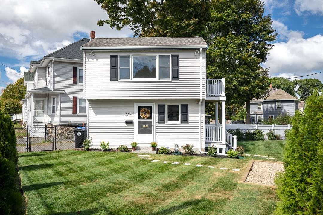 127 1/2 Bridge Street Property Photo 12