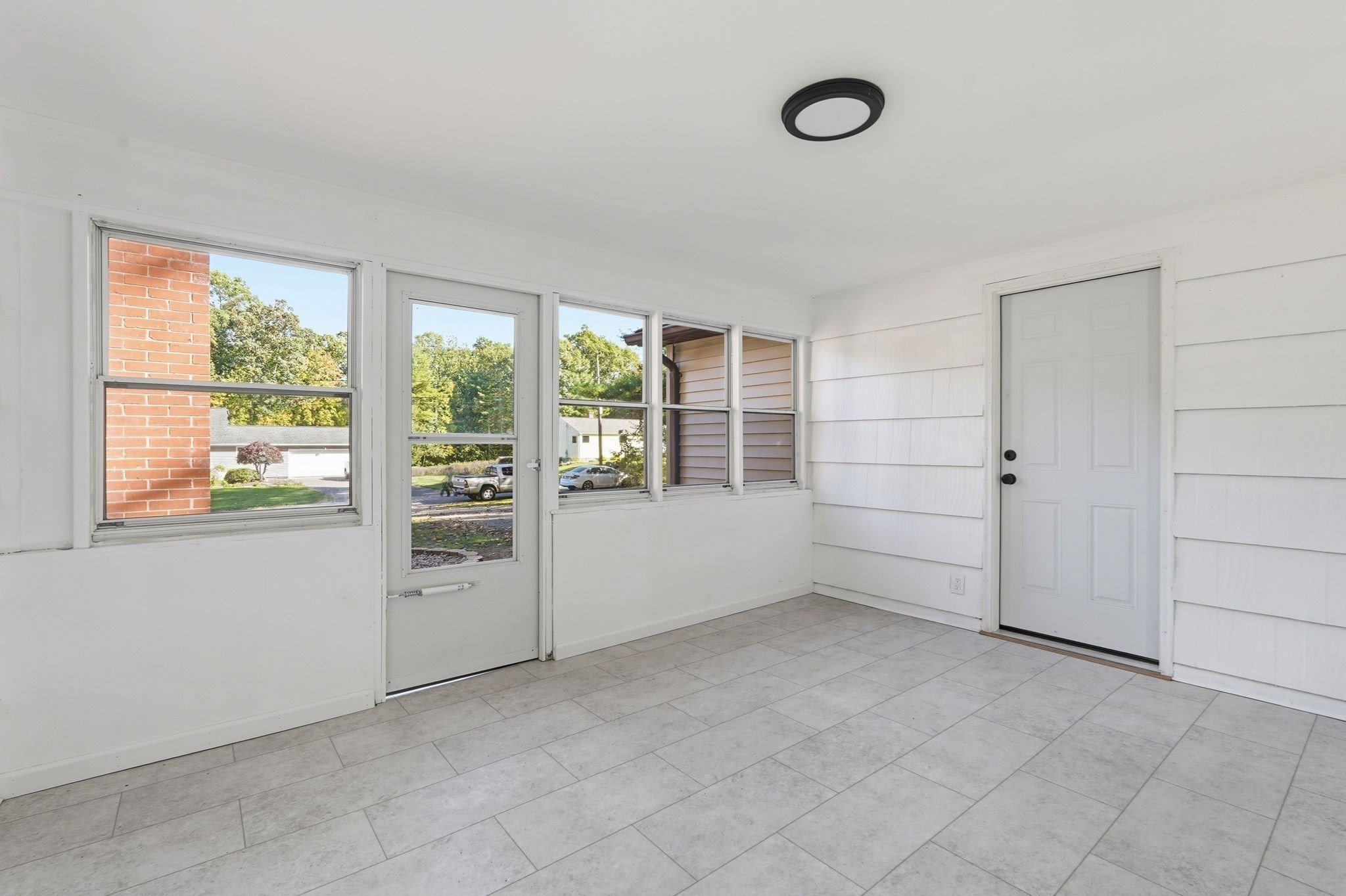 17 Meadowview Rd Property Photo 9