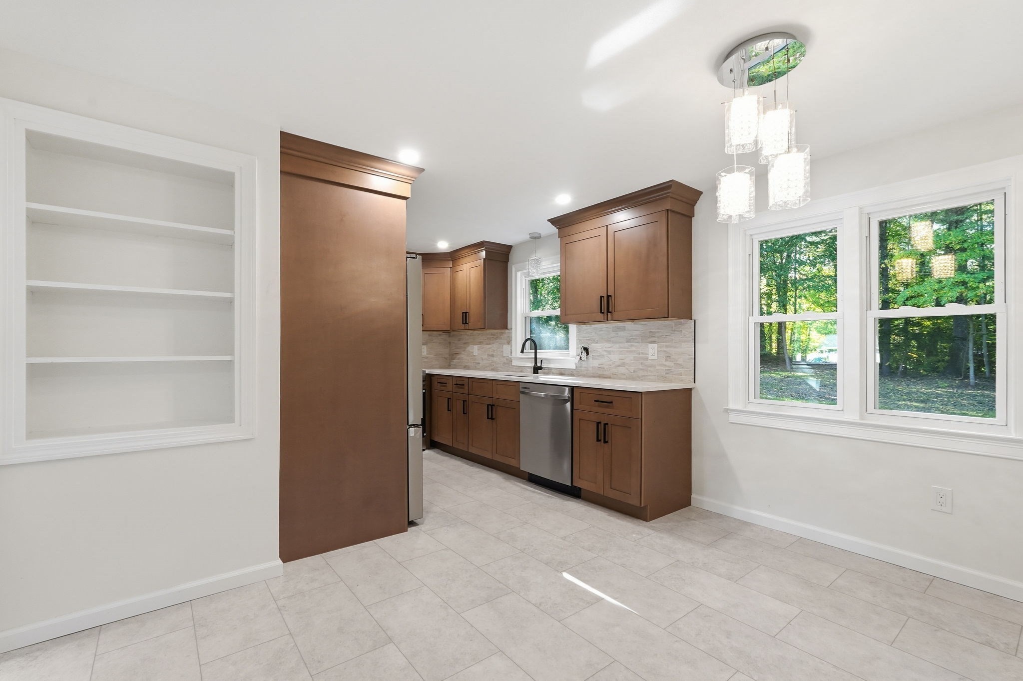 17 Meadowview Rd Property Photo 15