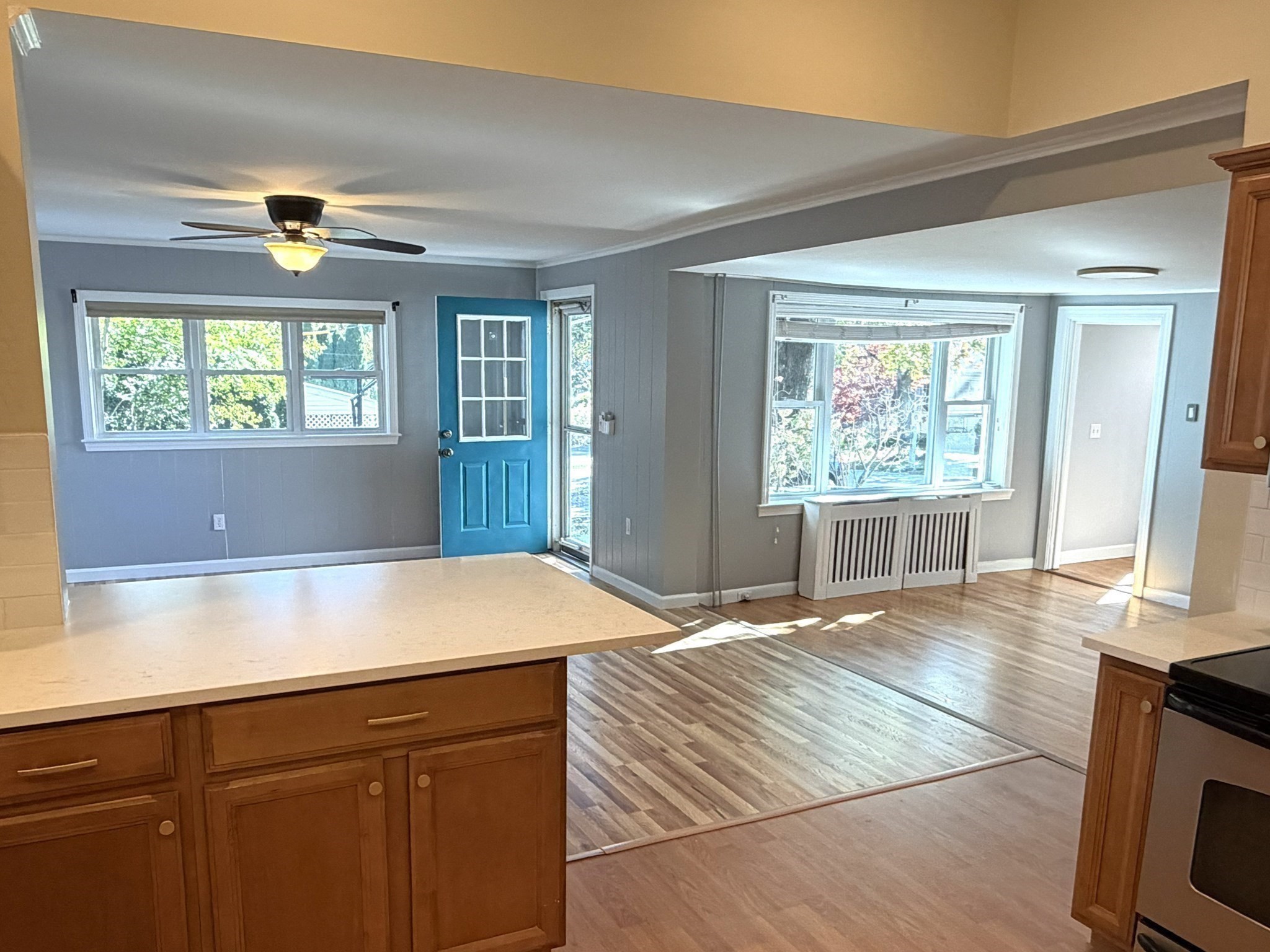 10 Metropolitan Ave Property Photo 5