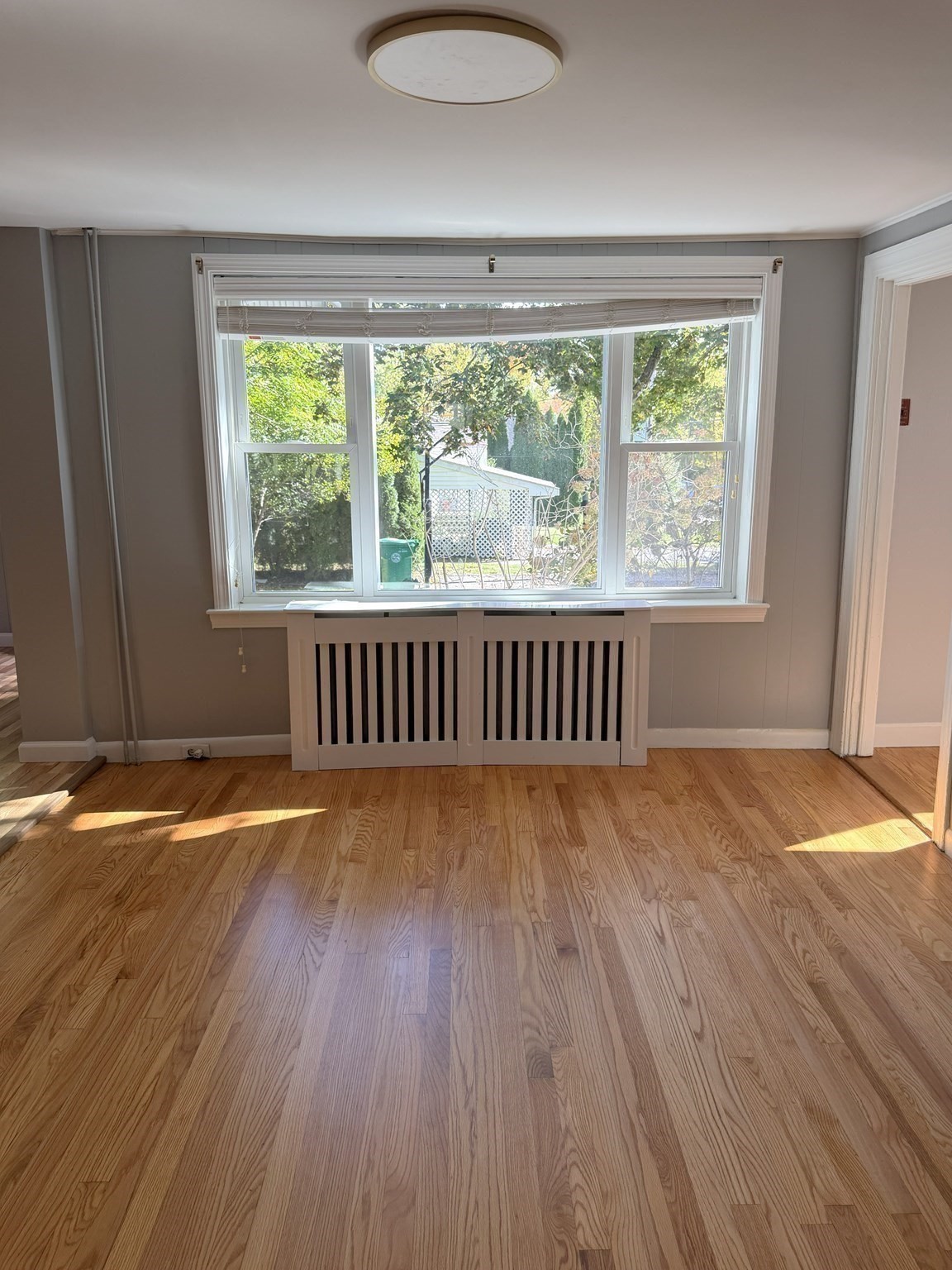 10 Metropolitan Ave Property Photo 8
