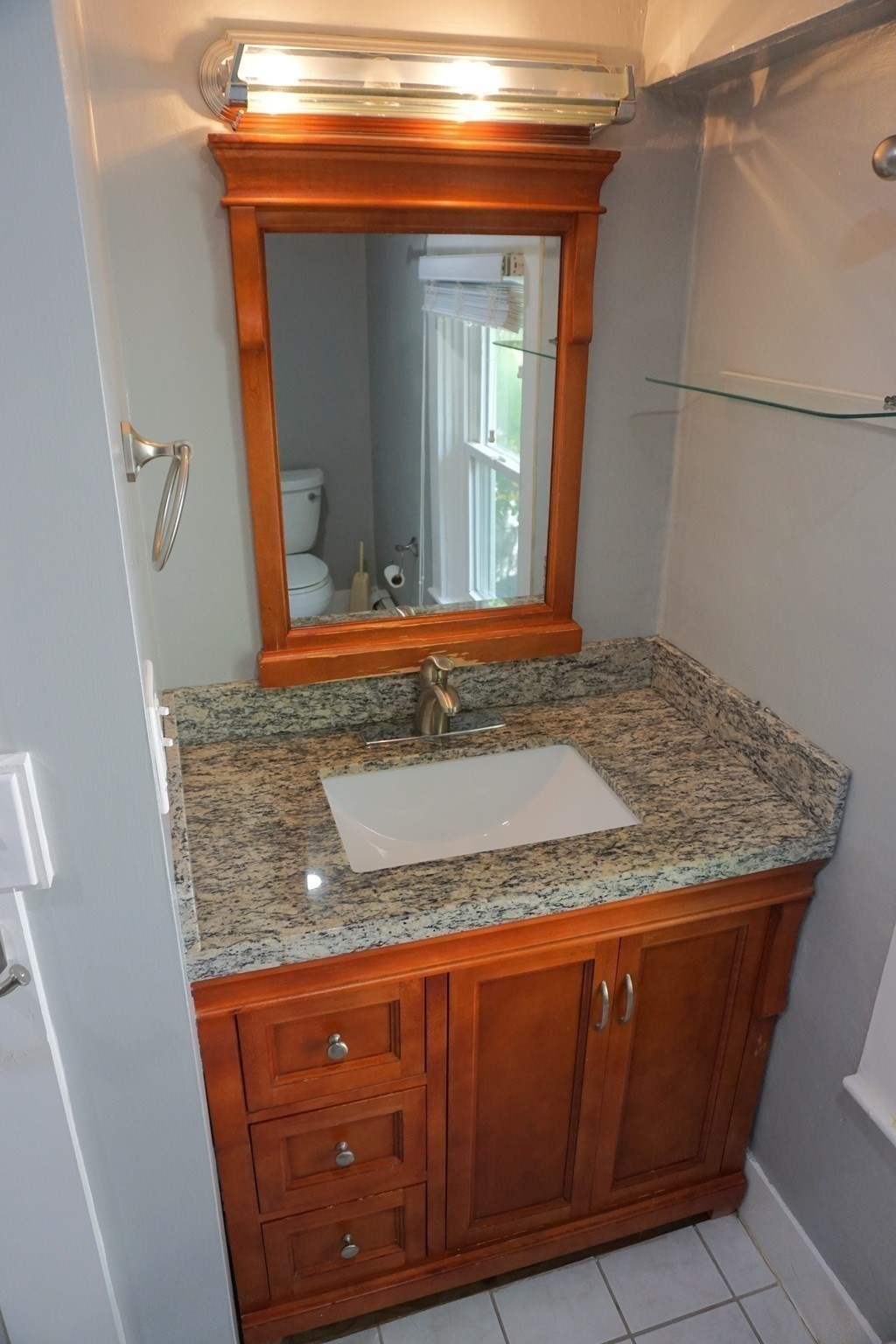 10 Metropolitan Ave Property Photo 17