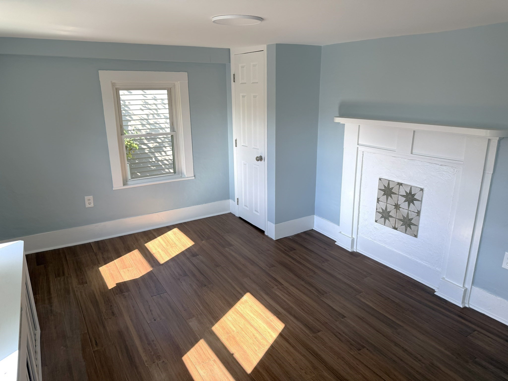 10 Metropolitan Ave Property Photo 18