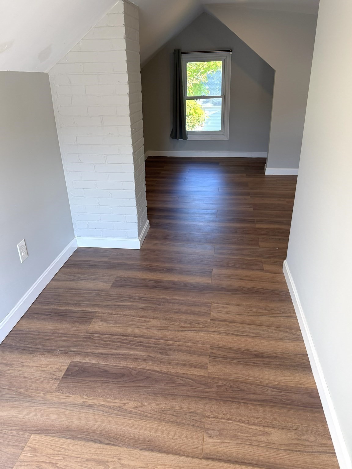 10 Metropolitan Ave Property Photo 21