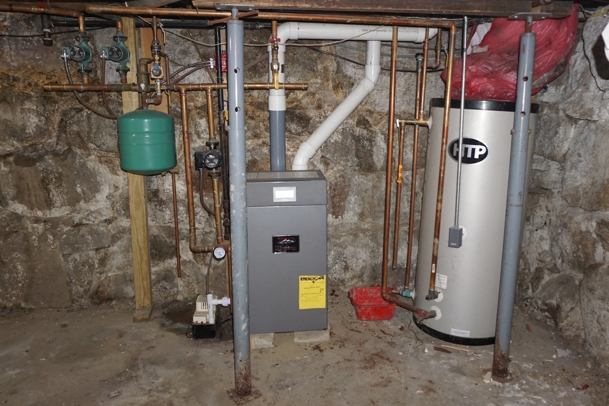 10 Metropolitan Ave Property Photo 26