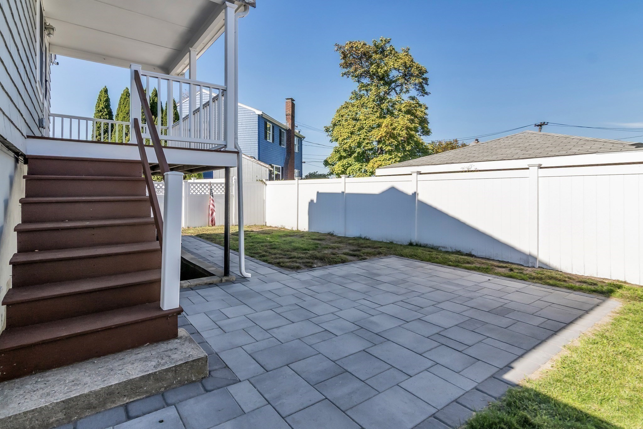 26 Whitin Ave Property Photo 13