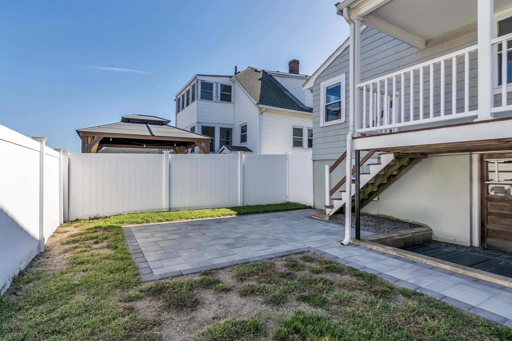 26 Whitin Ave Property Photo 14