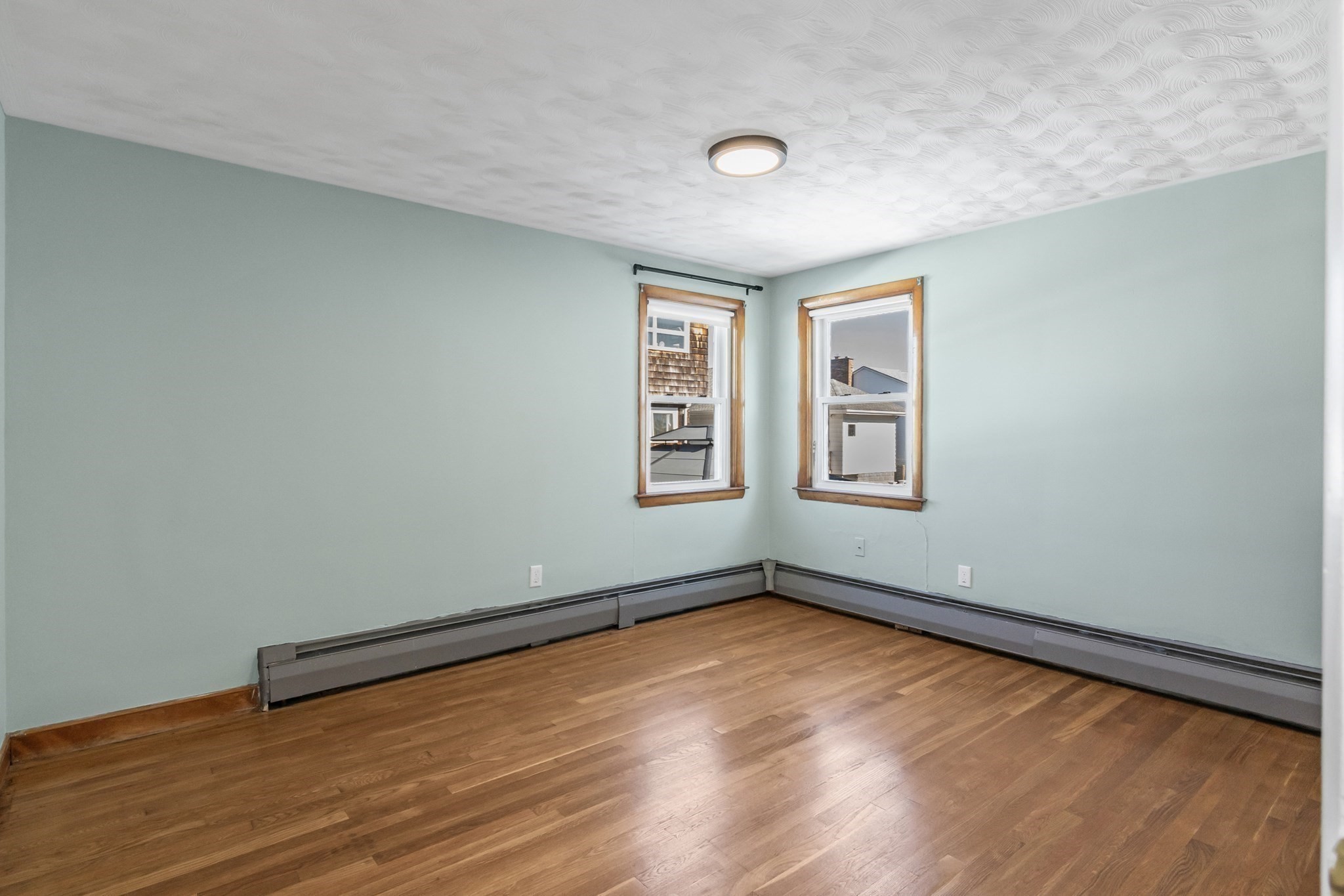 26 Whitin Ave Property Photo 23