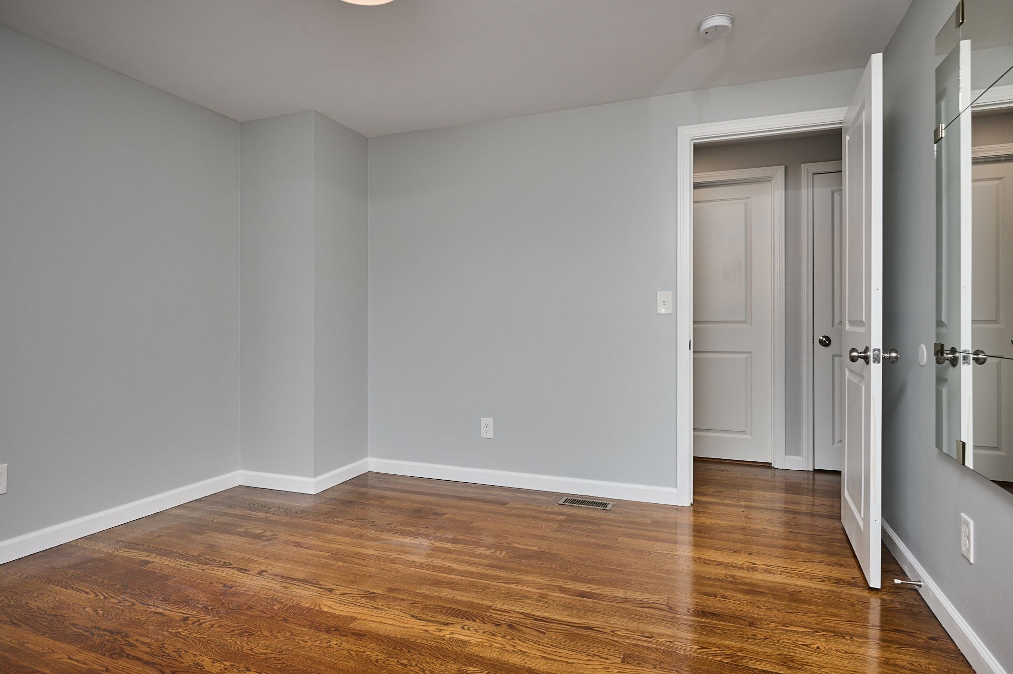 194 Pleasant St Property Photo 16