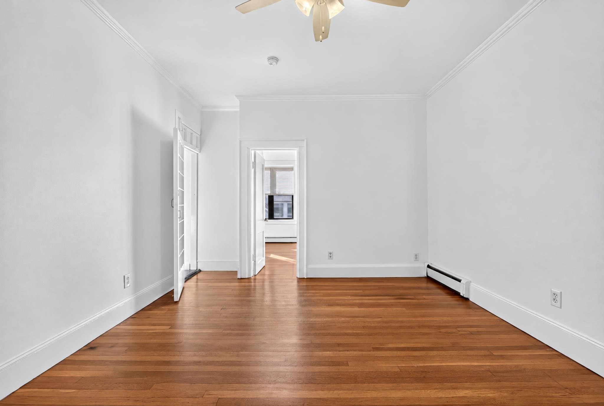 15 Park Vale Ave # 11 Property Photo 2