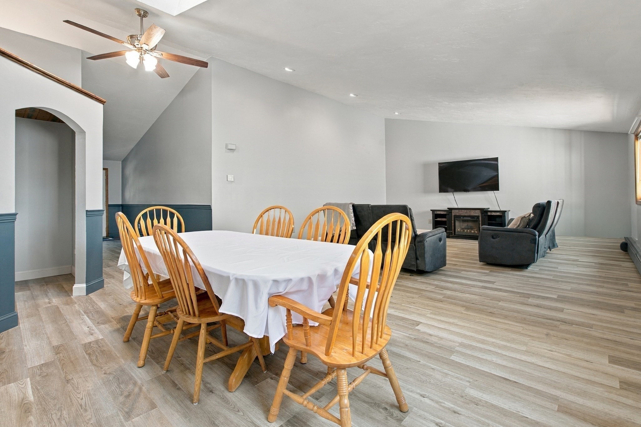 48 Lovering St # 8 Property Photo 6