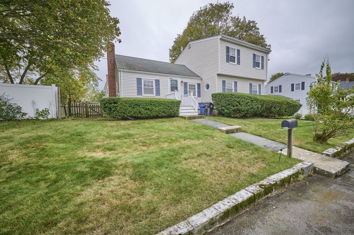 7 Lovett St Property Photo 1