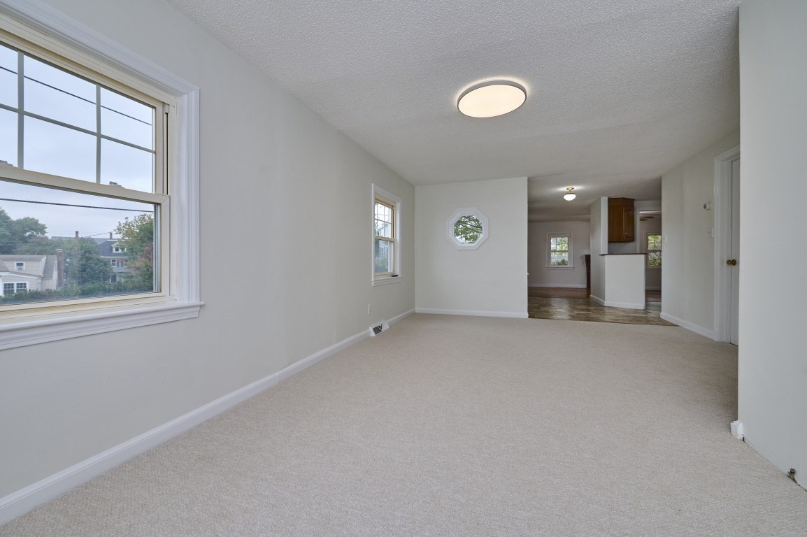 7 Lovett St Property Photo 3