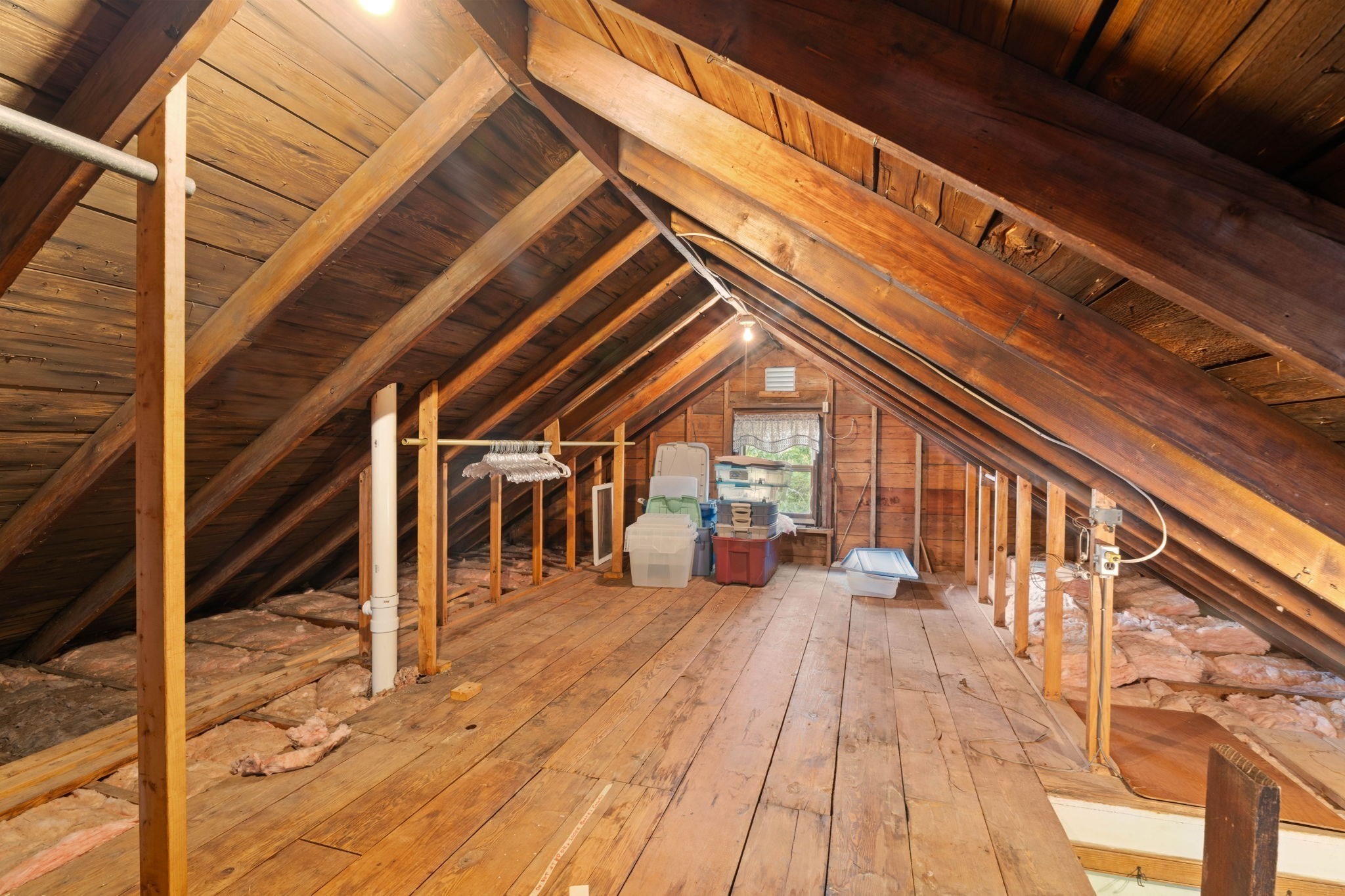 32 Whitney Ave Property Photo 25
