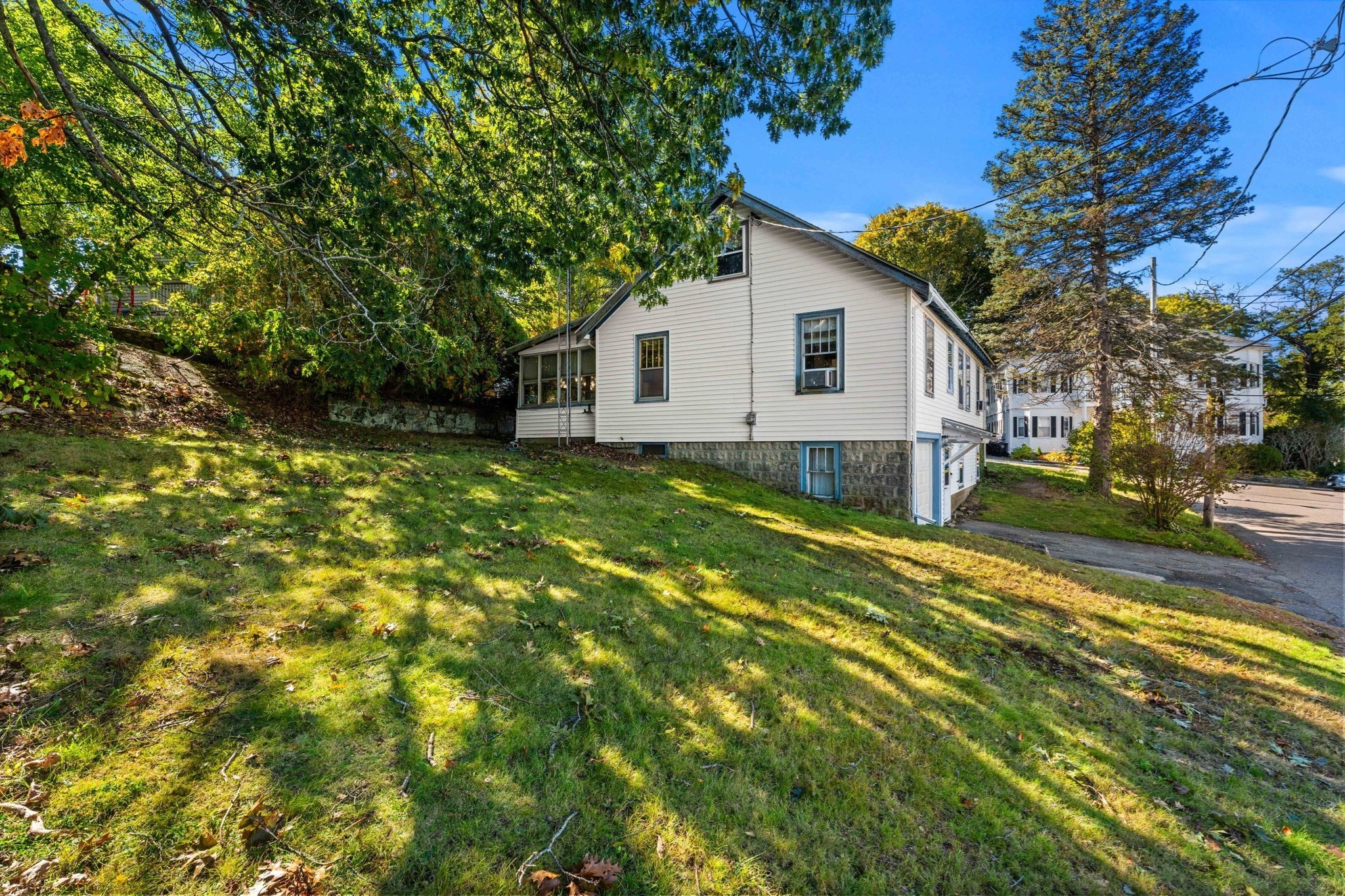 32 Whitney Ave Property Photo 26