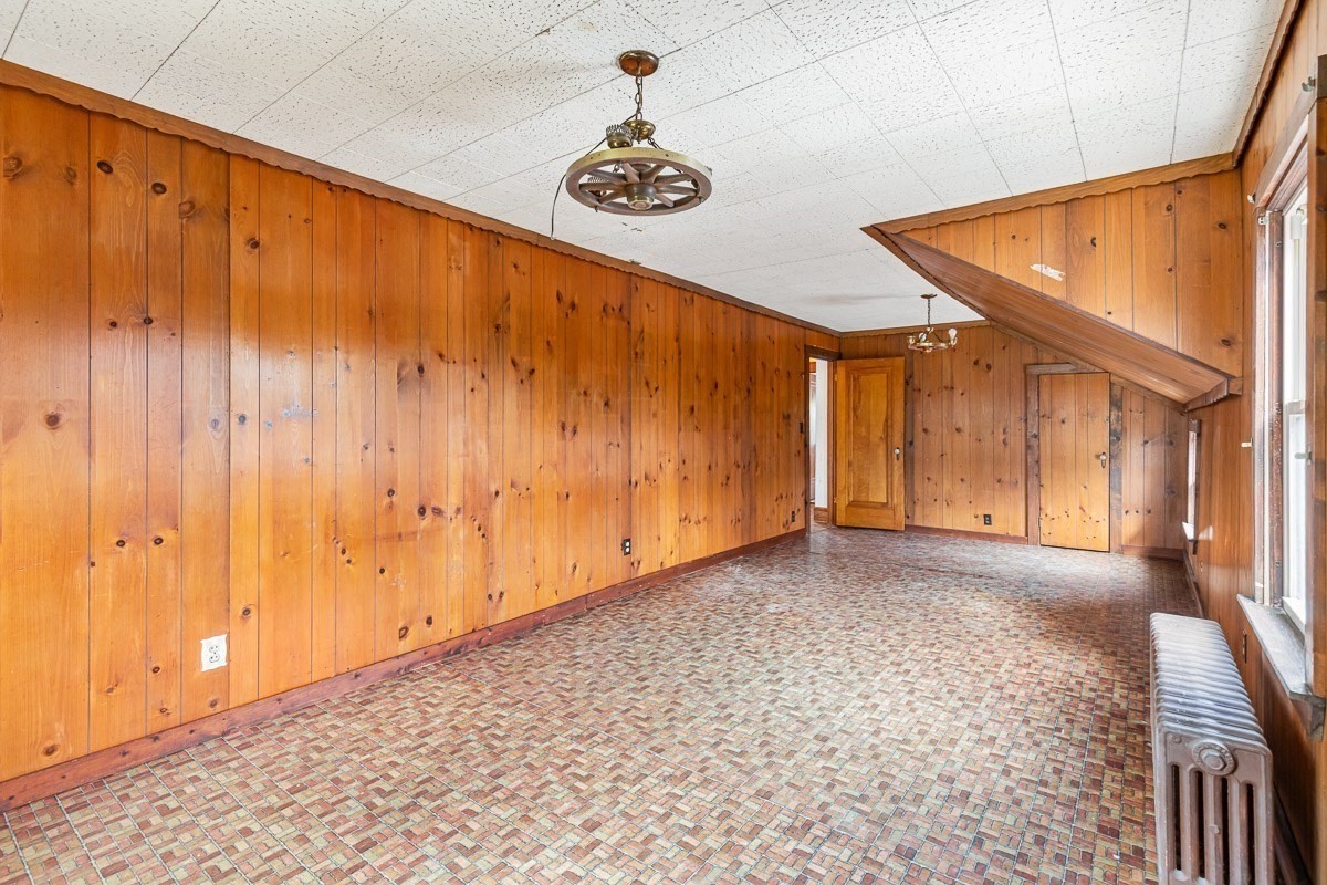 1292 Riverside Ave Property Photo 22