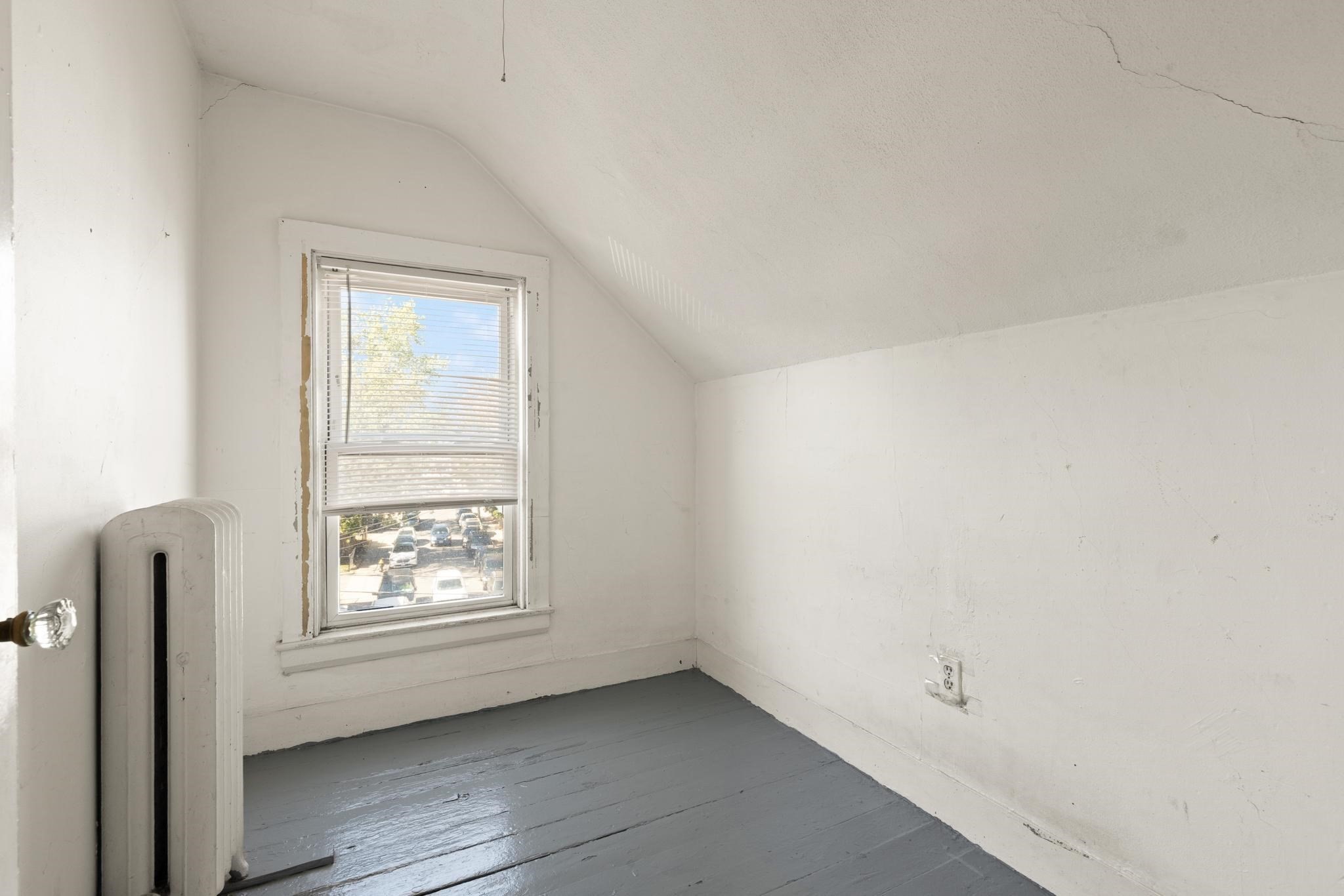 32-34 Linden St Property Photo 20