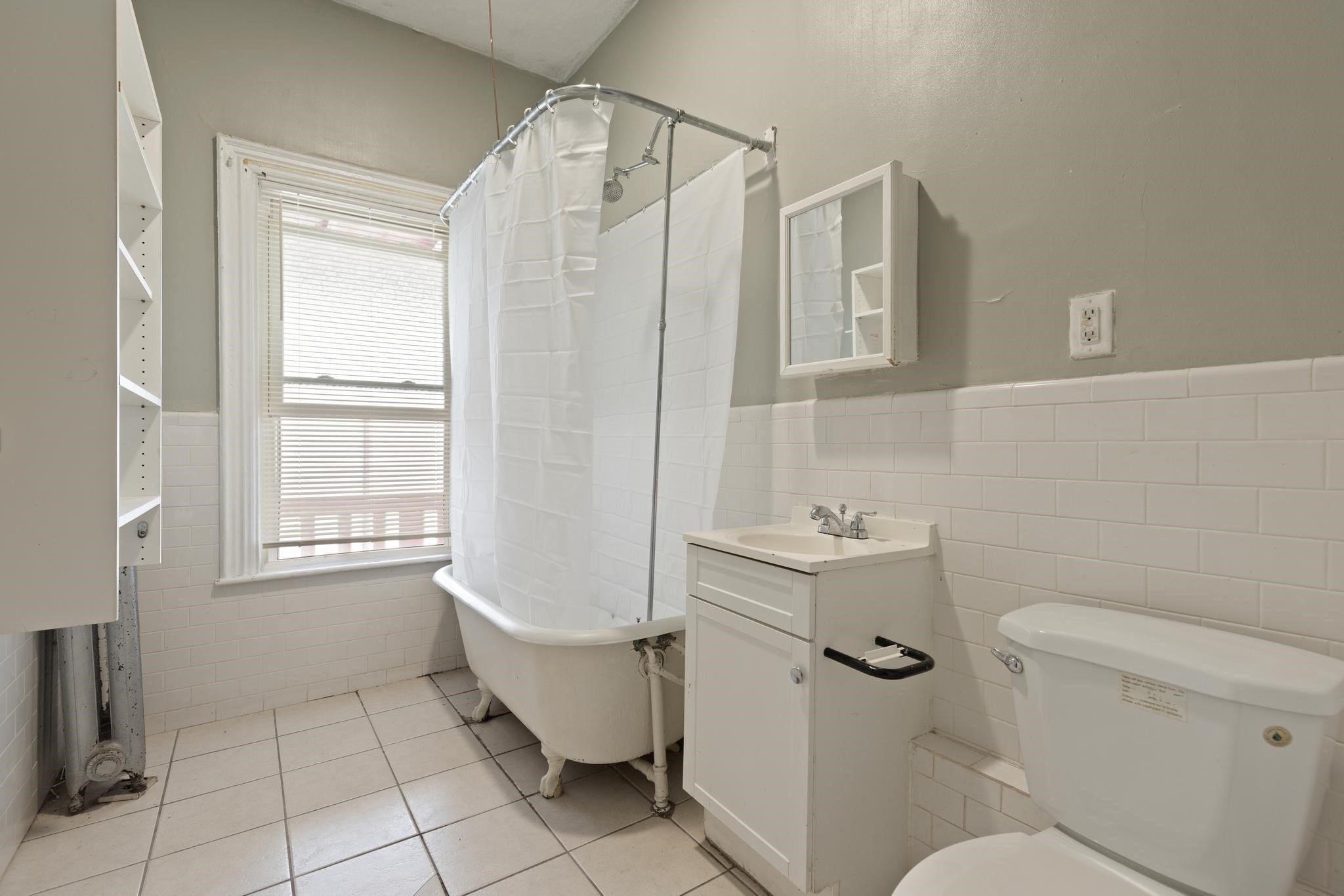 32-34 Linden St Property Photo 31