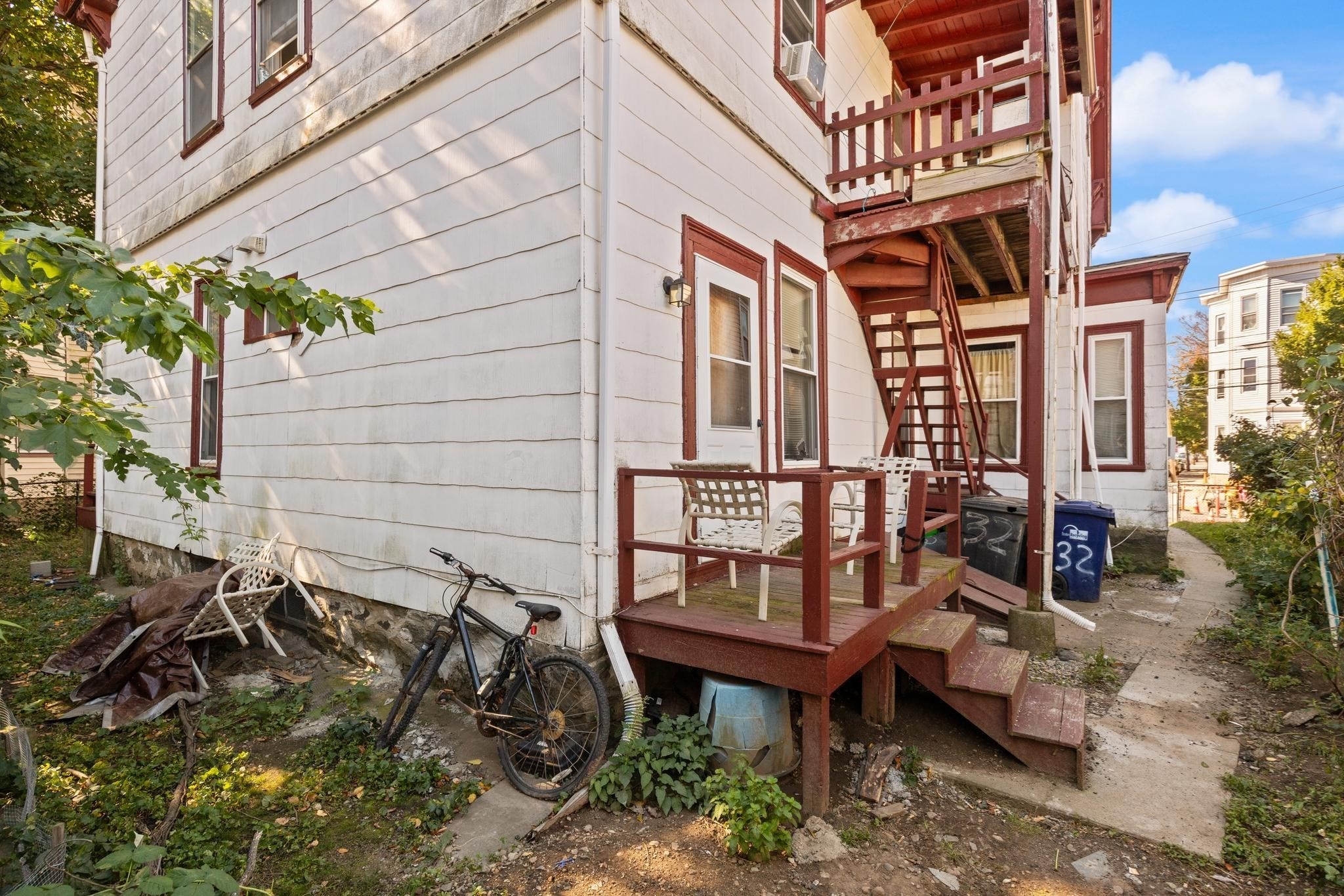 32-34 Linden St Property Photo 35