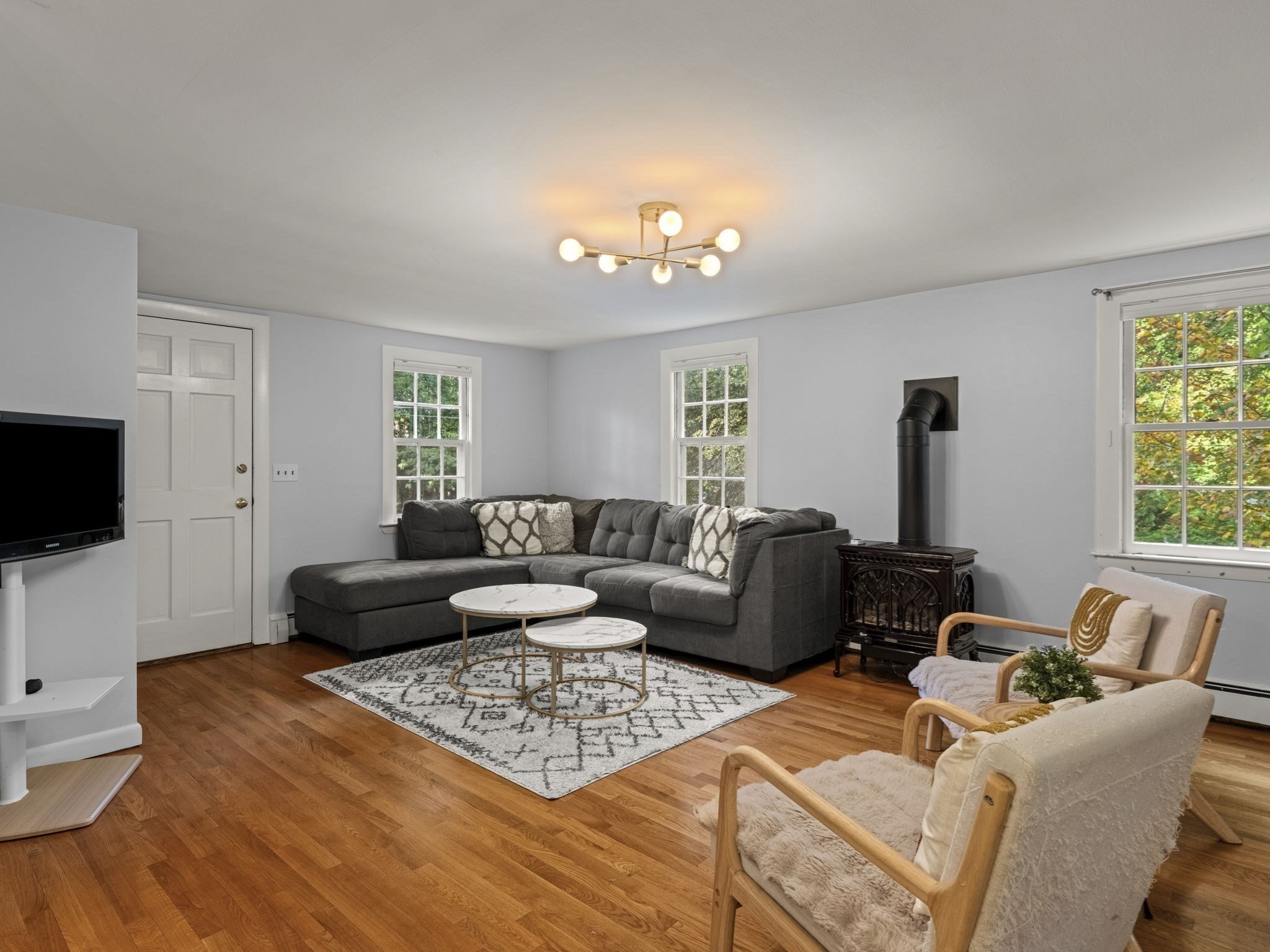 16 Agawam Road Property Photo 9