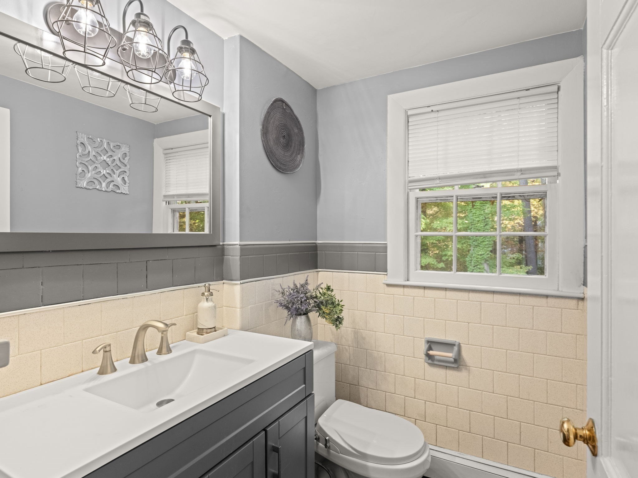 16 Agawam Road Property Photo 18