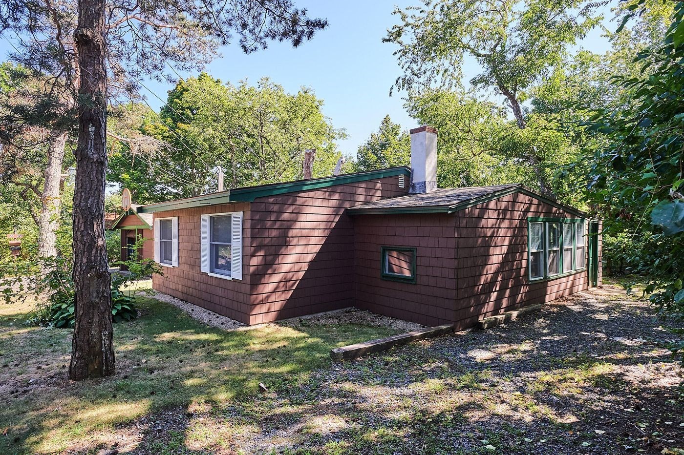 27 & 29 Farrington Avenue Property Photo 21